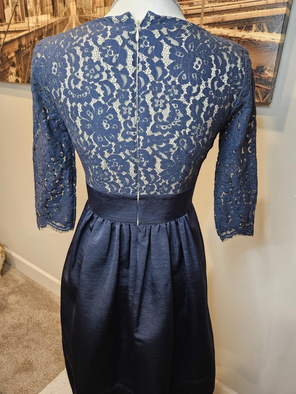 Designer Eliza J Women's Lace Dress - Elegant Navy Blue Party Dress Size XS / US 0-2 / IT 36-38 - 5 Thumbnail