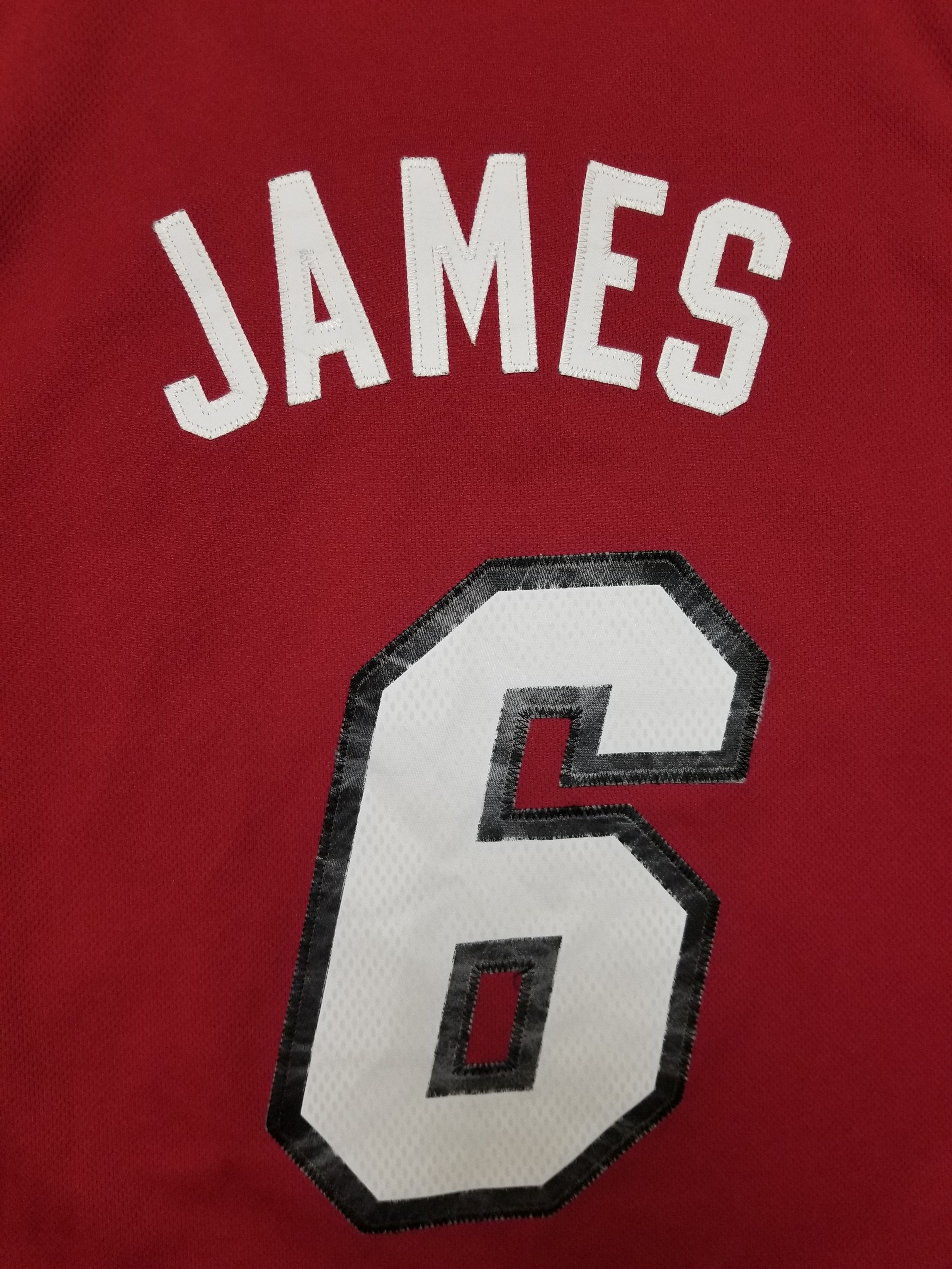 Adidas LeBron James #6 Miami Heat Adidas Jersey Swingman Size US XL / EU 56 / 4 - 8 Thumbnail