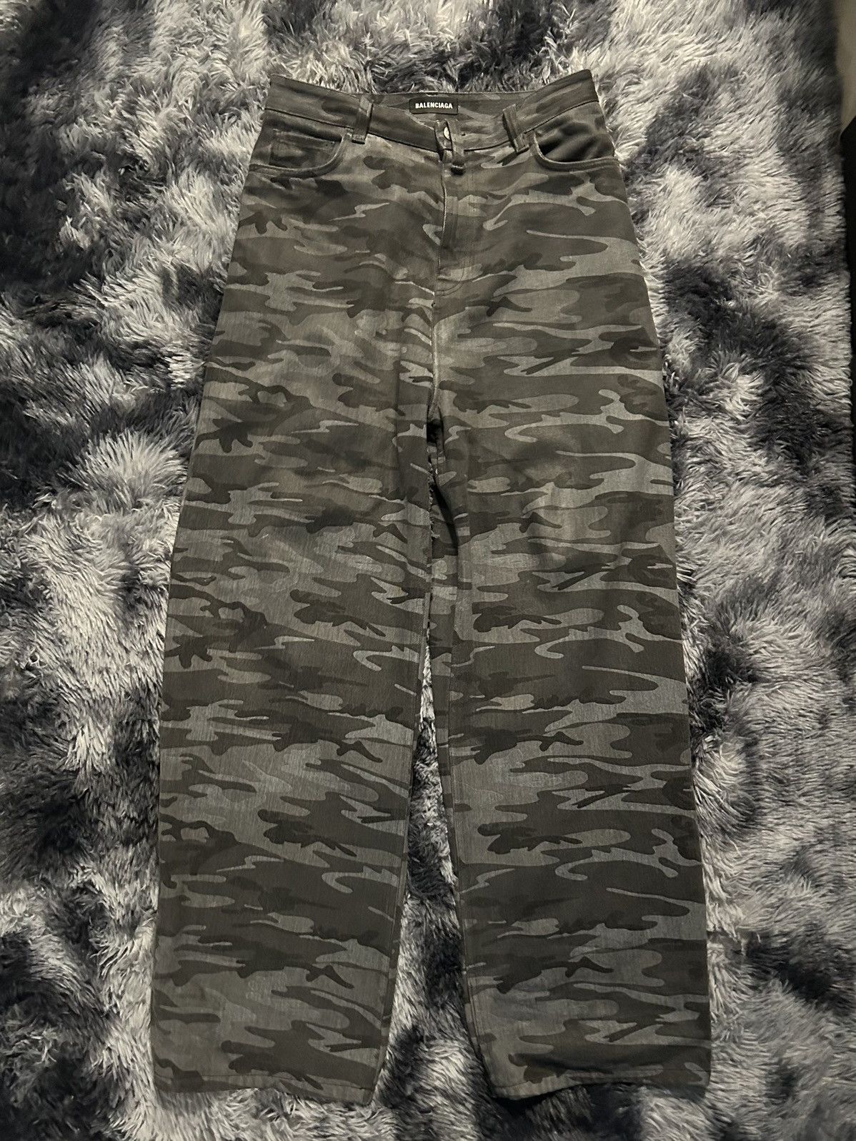 Balenciaga Balenciaga Baggy Camouflage Jeans SS21 | Grailed