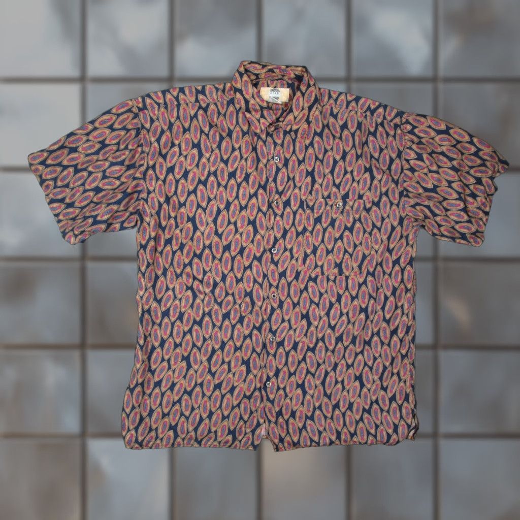 Vintage VINTAGE Silk Uomo Shirt Mens L Blue Paisley 100% Silk Short Sleeve Button Up Classic Vintage Theme 80s 90s Mens Womens? Size US L / EU 52-54 / 3 - 1 Thumbnail