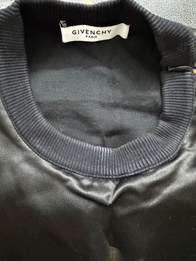 Givenchy Givenchy Rare hoodie XS loose fit Size US XS / EU 42 / 0 - 2 Thumbnail
