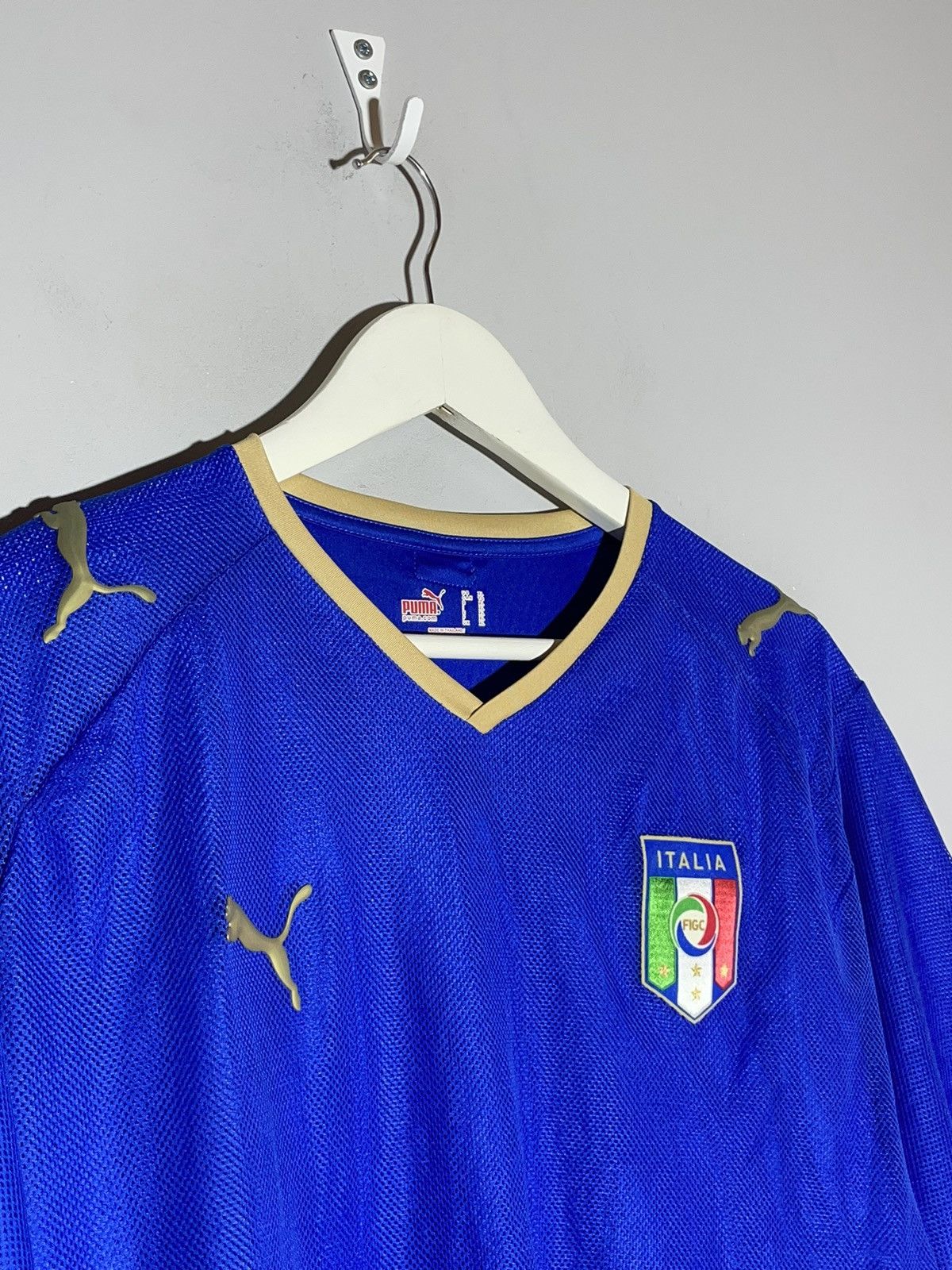 Puma × Vintage National Team Italy Puma 2008 Home Y2k Football Shirt Size US XL / EU 56 / 4 - 3 Thumbnail