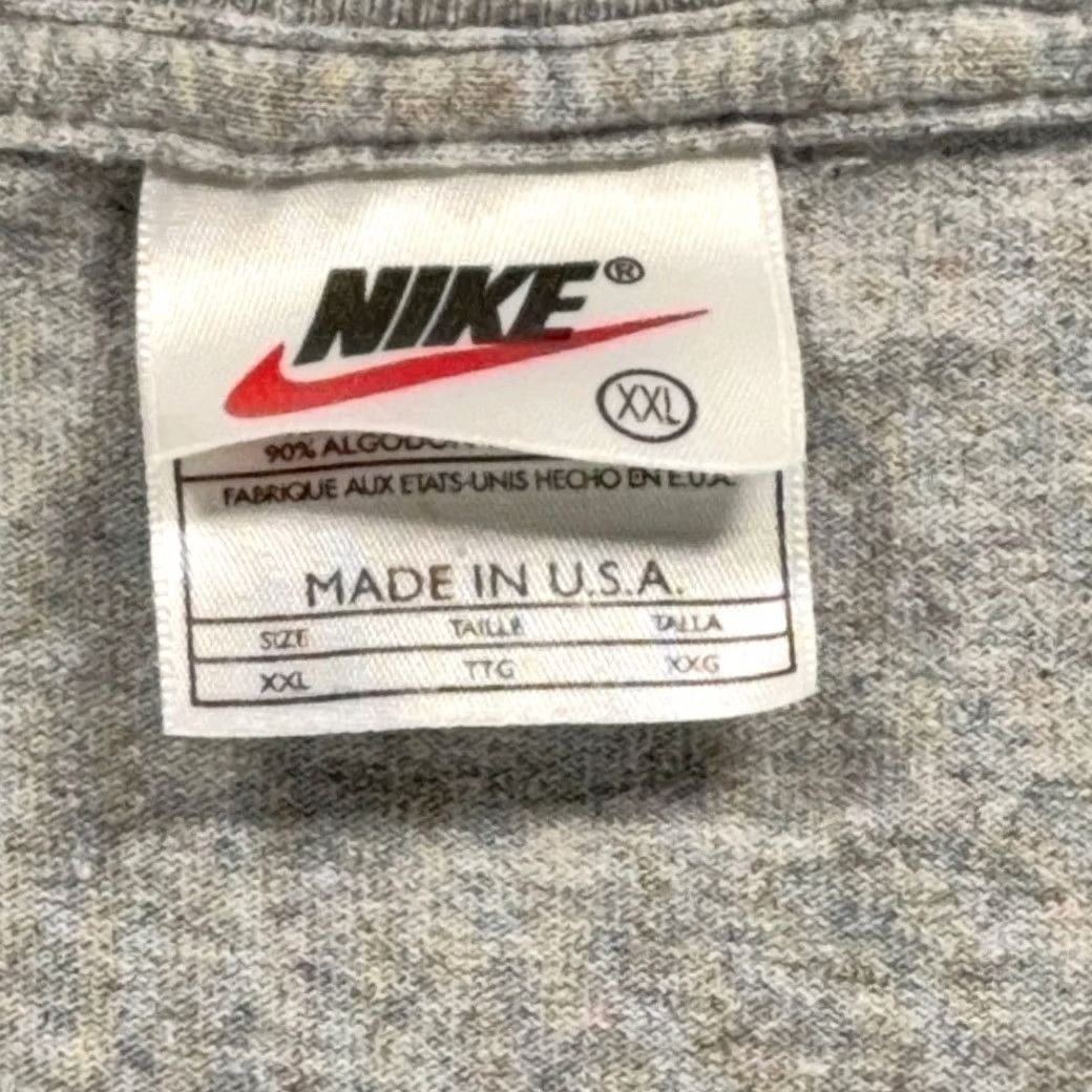 Nike VINTAGE Nike Jumpman Basketball Shirt Adult 2XL Gray USA 90s Tee Size US XXL / EU 58 / 5 - 5 Thumbnail