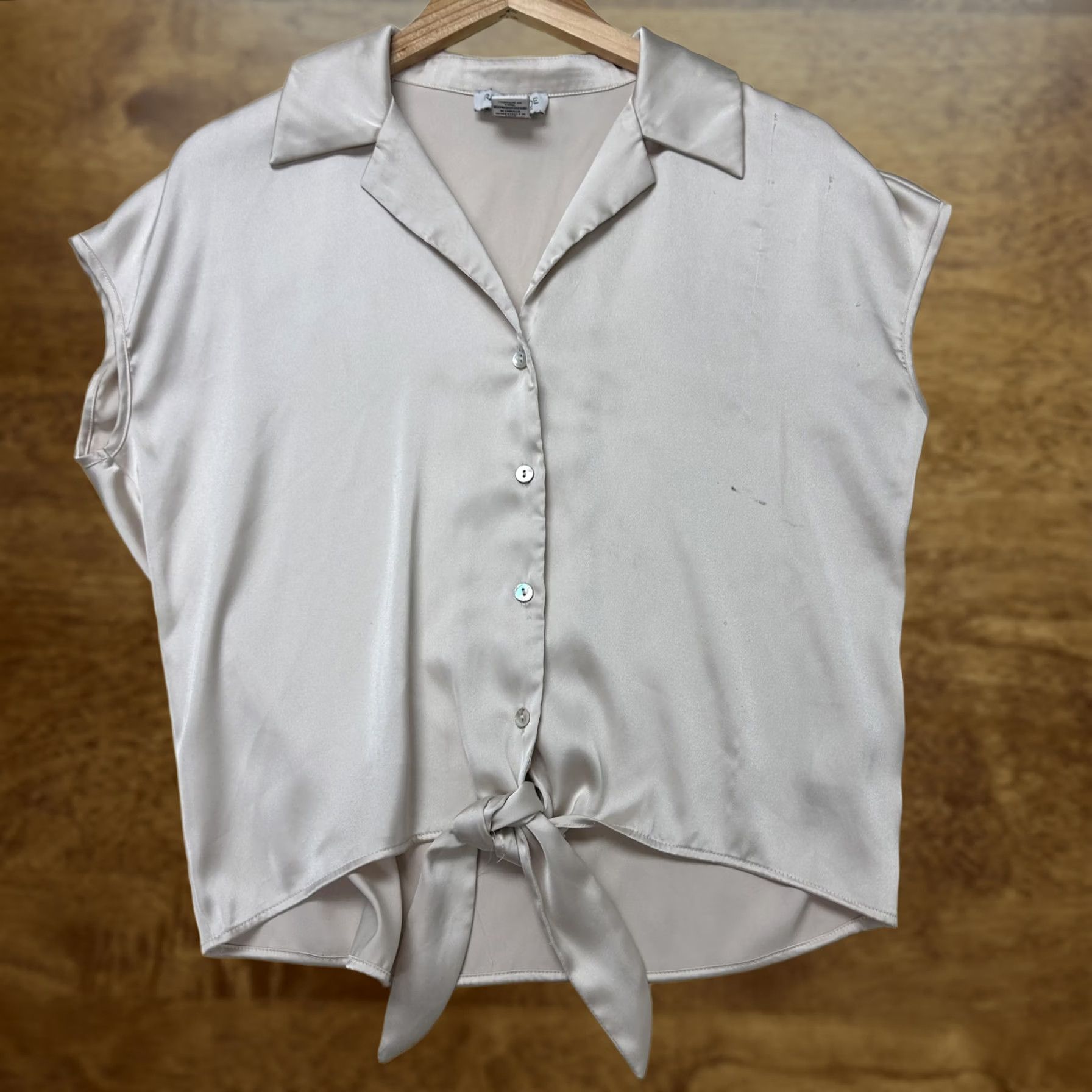 Rachel Zoe Rachel Zoe Cap Womens S Beige Blouse Satin Button Tie Front Sleeve Top Size S / US 4 / IT 40 - 1 Thumbnail