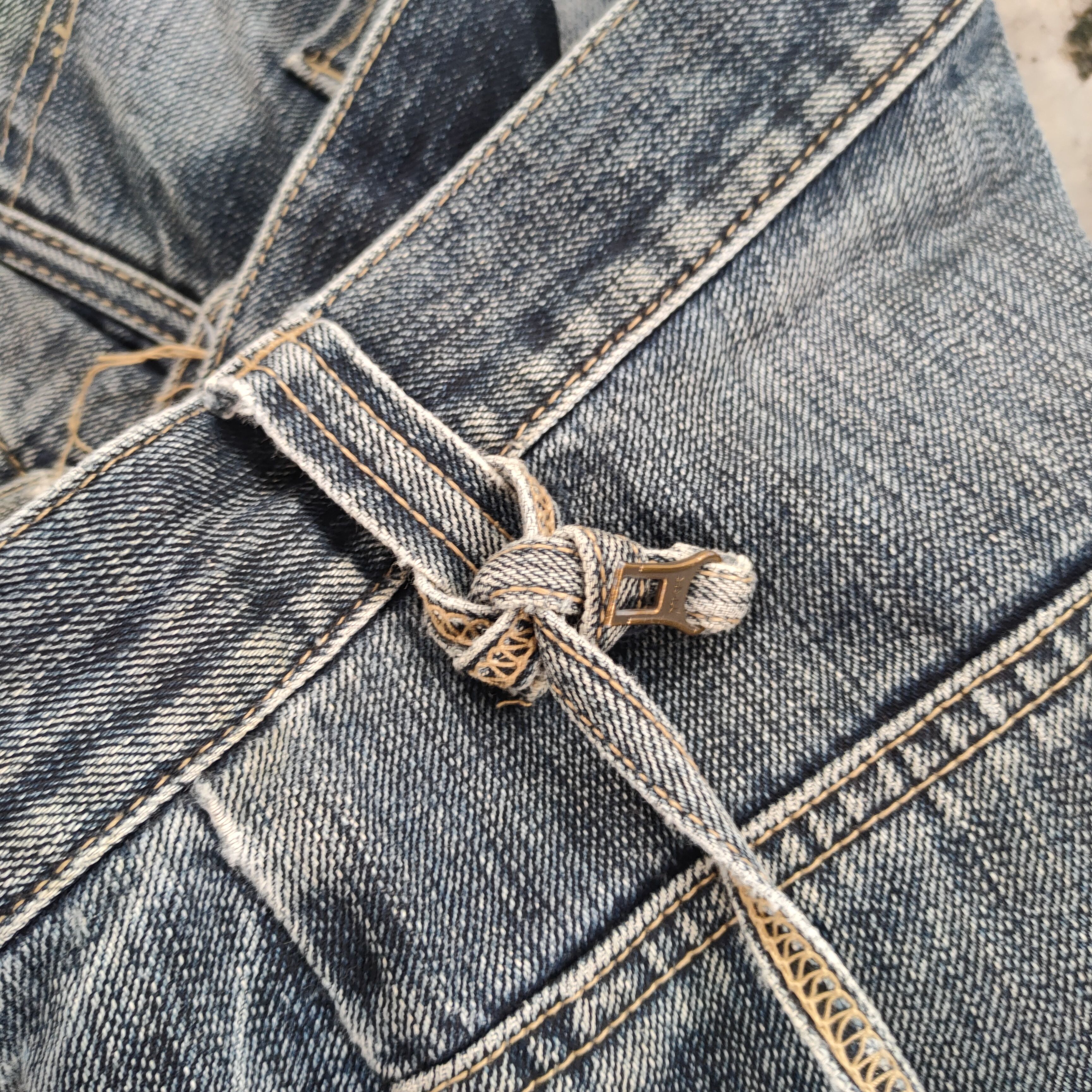 PPFM VINTAGE PPFM FADED RIPPED BONDAGE DENIM JEANS PANTS Size US 33 - 19 Thumbnail