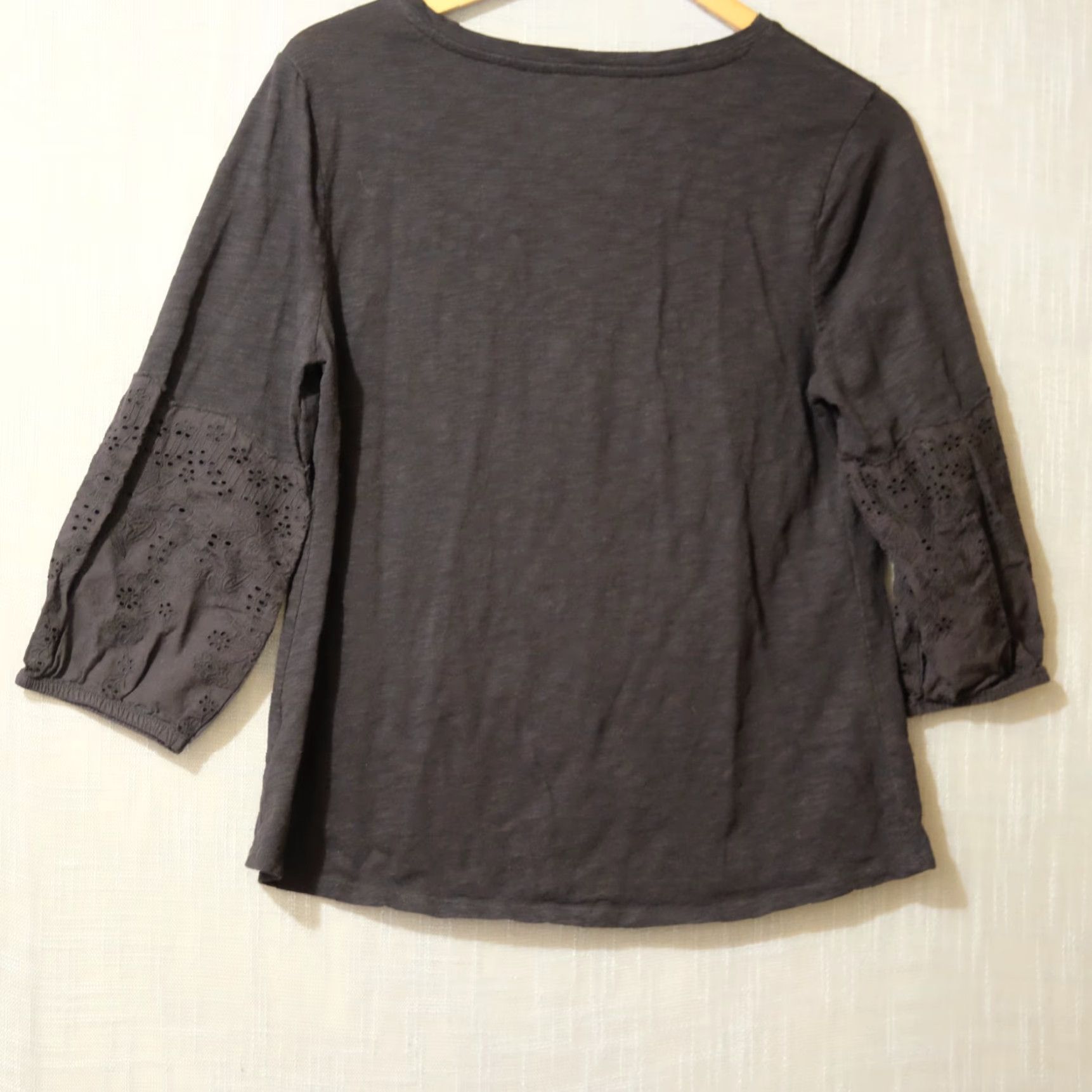 Croft & Barrow Croft & Barrow 3/4 Sleeve Top Black Cotton/Poly Womens M Shirt Adult Medium Black Classic Knit Embroidered Lace Casual Size M / US 6-8 / IT 42-44 - 5 Thumbnail