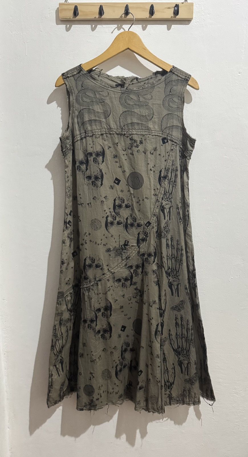 Hysteric Glamour Vintage Hysteric Glamour Snake Skull Sleevess Dres Size M / US 6-8 / IT 42-44 - 2 Thumbnail