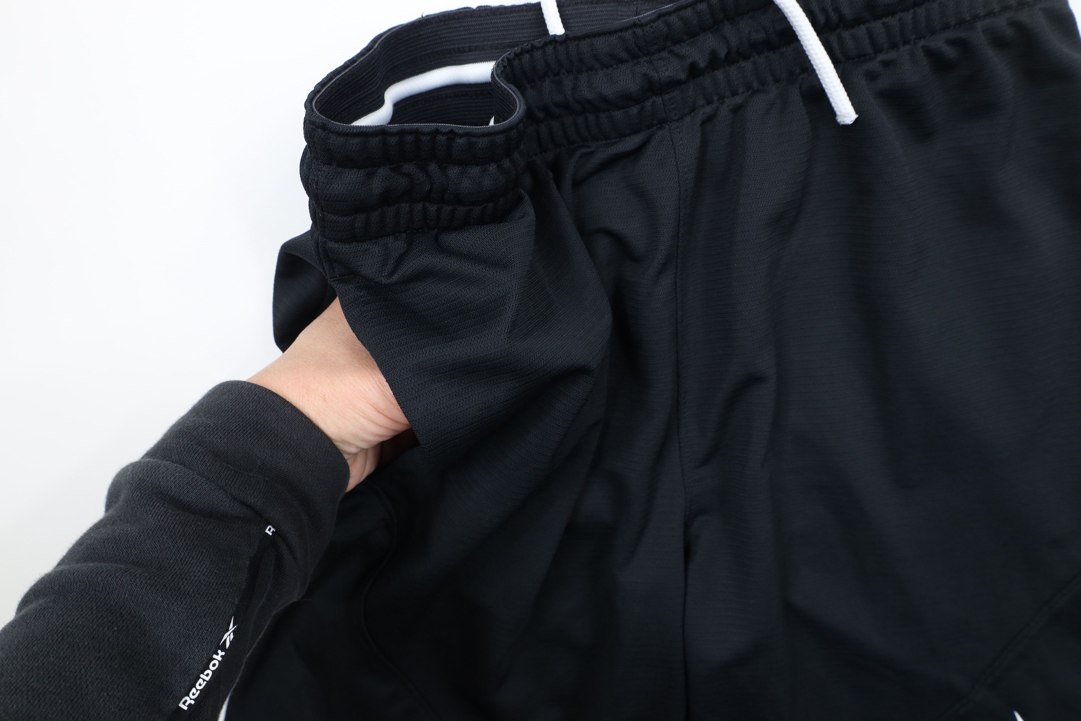 Nike × Vintage Vintage Nike Logo Above Knee Gym Basketball Shorts Black Size US 32 / EU 48 - 5 Thumbnail