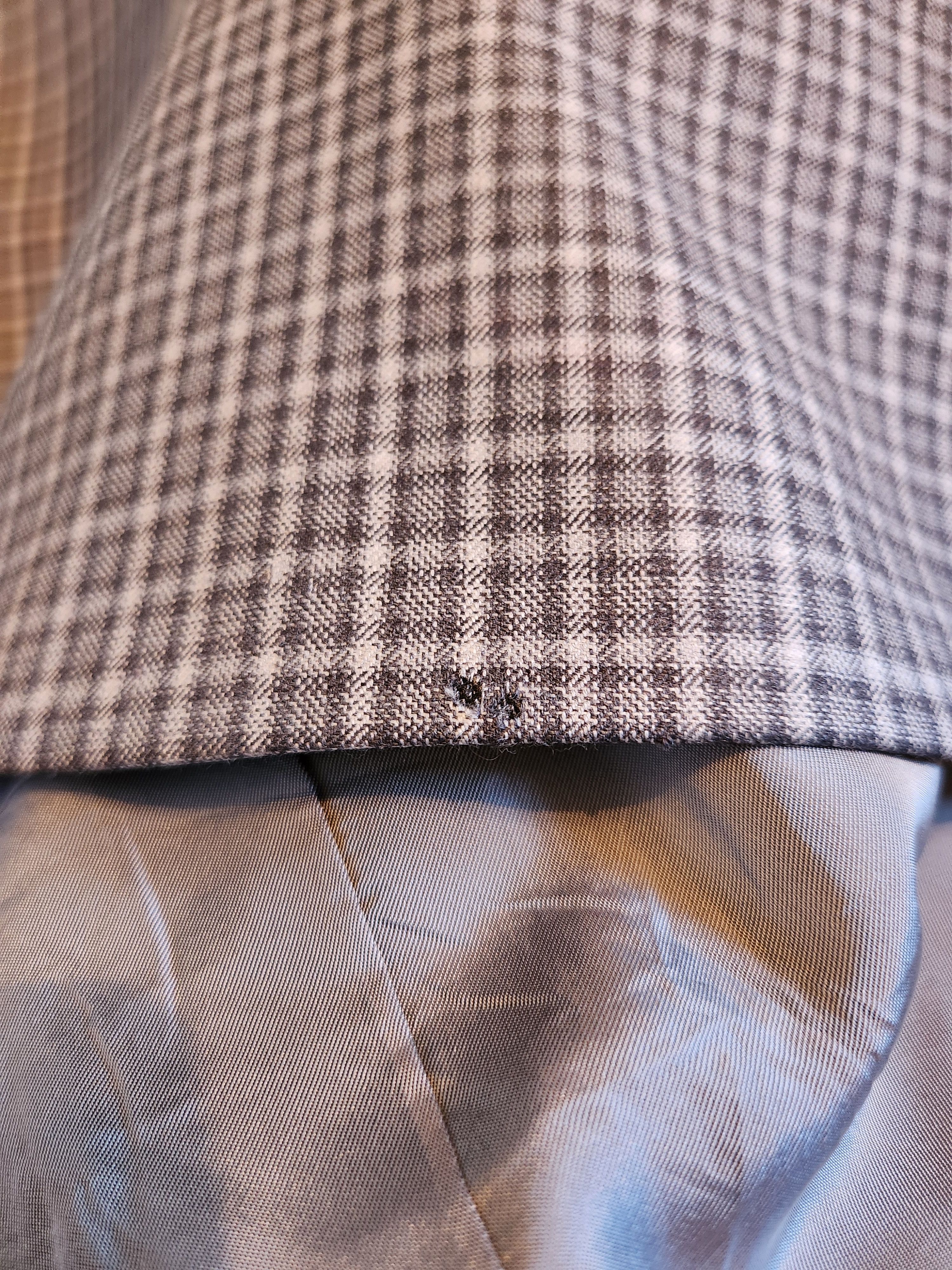 Daniel Cremieux Men's 100% Wool Gray Plaid Blazer Size 48R - 5 Thumbnail