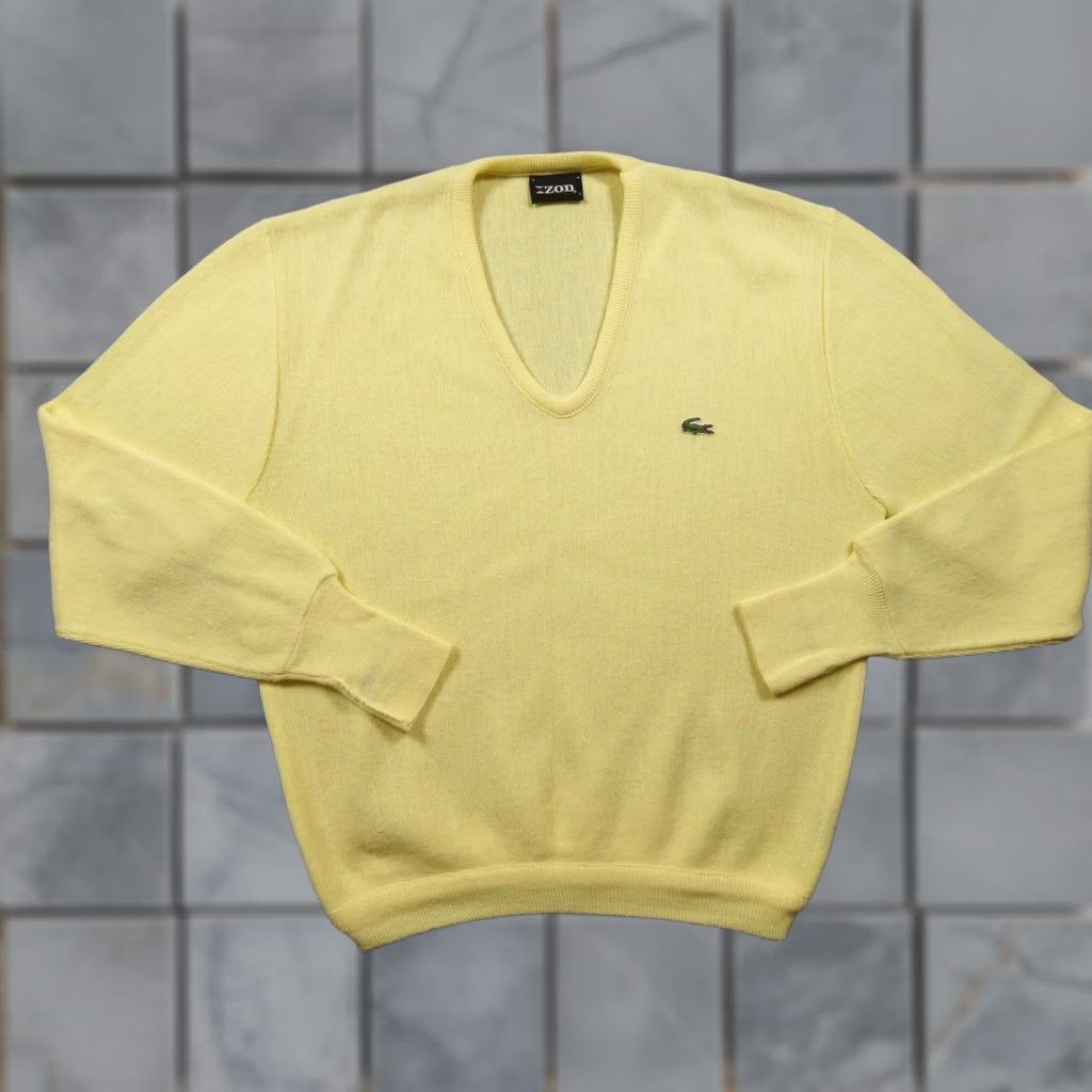 Izod VINTAGE Izod Sweater Mens Large Yellow Knit Vneck Preppy Lacoste Gator Grandpa Pullover Shirt Boys Womens Mens Size US L / EU 52-54 / 3 - 1 Thumbnail