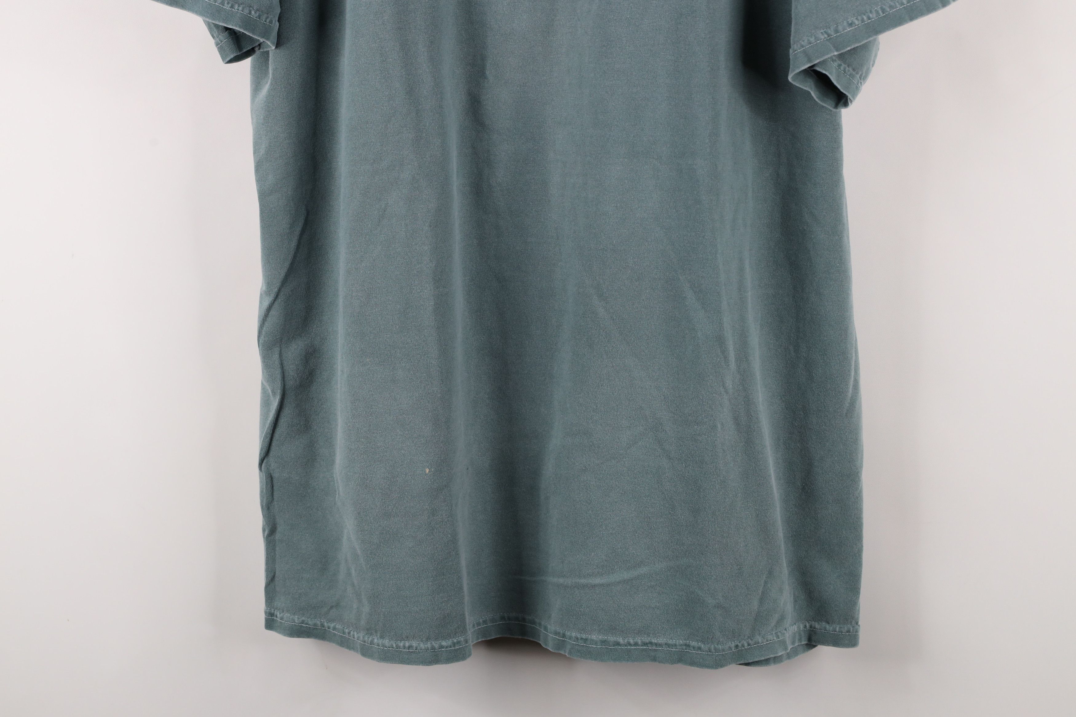 Vintage Vintage 90s Streetwear Stonewash Kauai Coffee T-Shirt Green Size US L / EU 52-54 / 3 - 3 Thumbnail