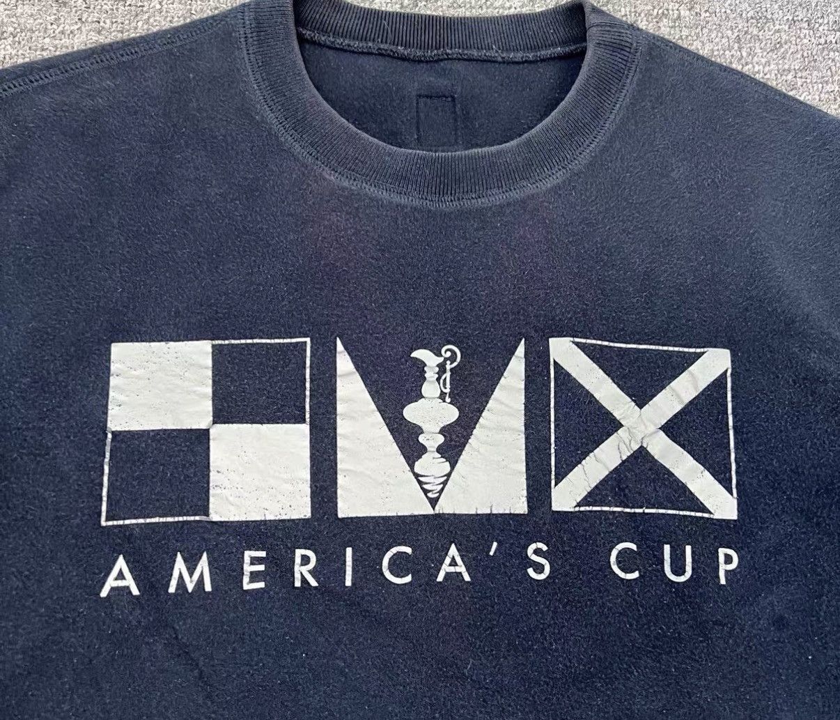 Louis Vuitton Louis Vuitton LV America's Cup Pullover Sweatshirt J16 Size US M / EU 48-50 / 2 - 4 Thumbnail