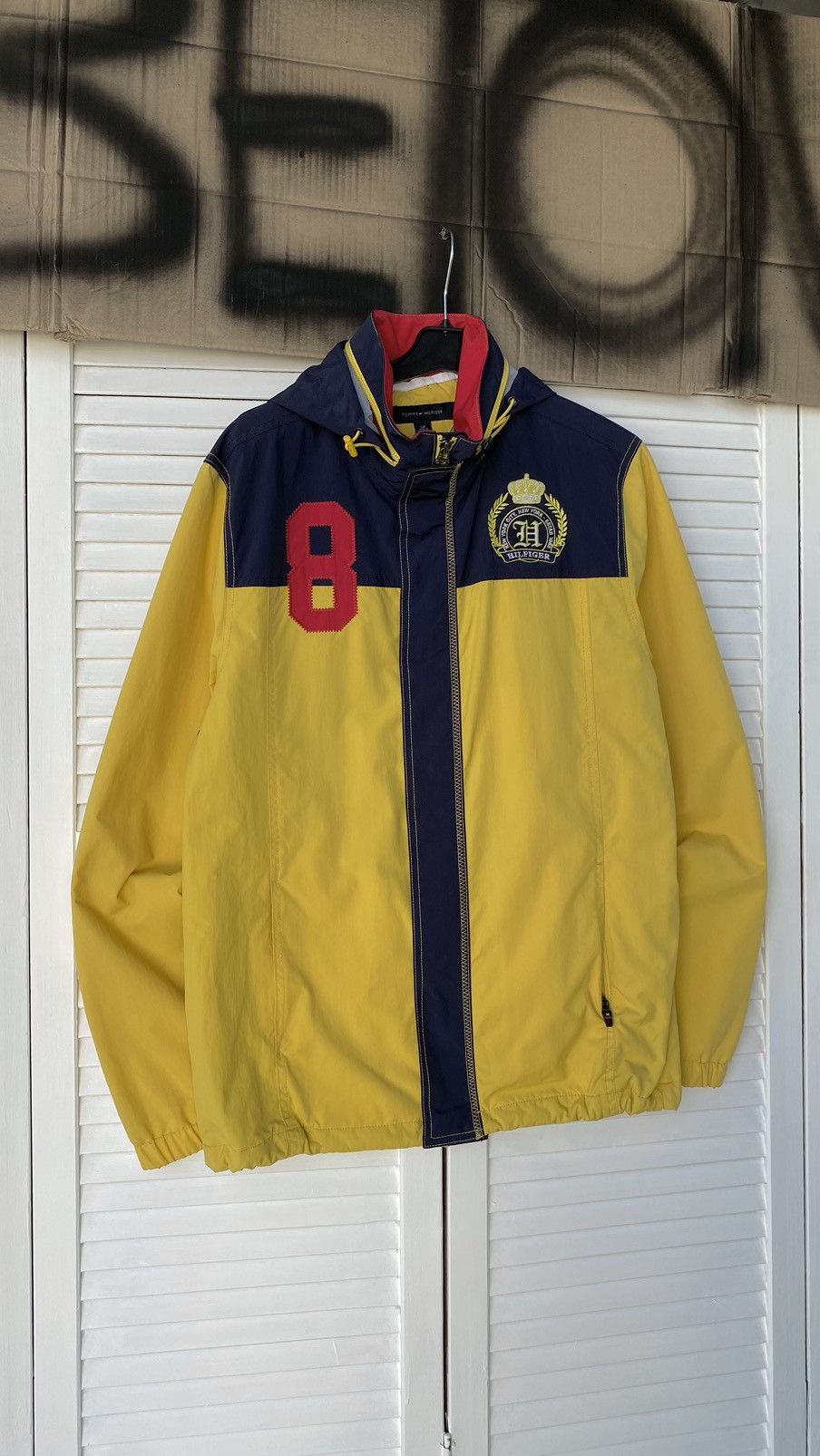 Tommy Hilfiger × Vintage Vintage Tommy Hilfiger Outdoor Waterproof Fleece Jacket Size US S / EU 44-46 / 1 - 4 Thumbnail
