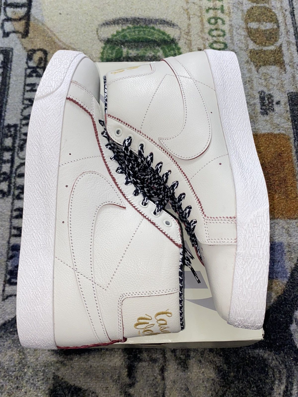 Nike Nike SB Zoom Blazer Mid QS Welcome Skateboarding Size US 11.5 / EU 44-45 - 1 Thumbnail