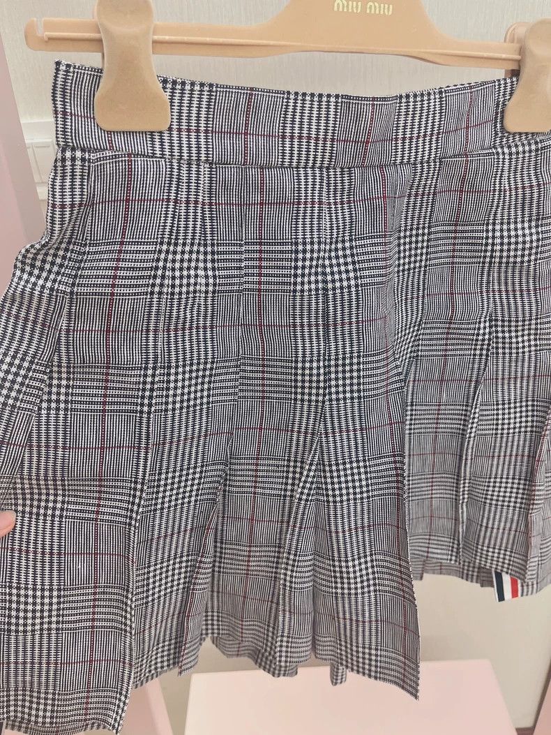 Thom Browne Thom Browne A half-length skirt Size 25" / US 0 / IT 36 - 3 Thumbnail