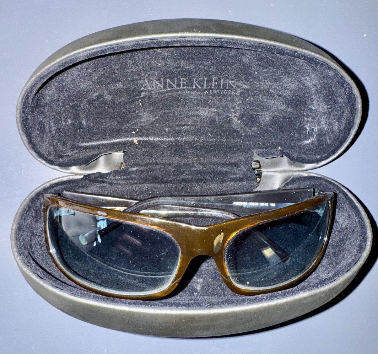 RayBan ANNE KLEIN *Vintage Crocodile Sunglasses* Size ONE SIZE - 1 Thumbnail