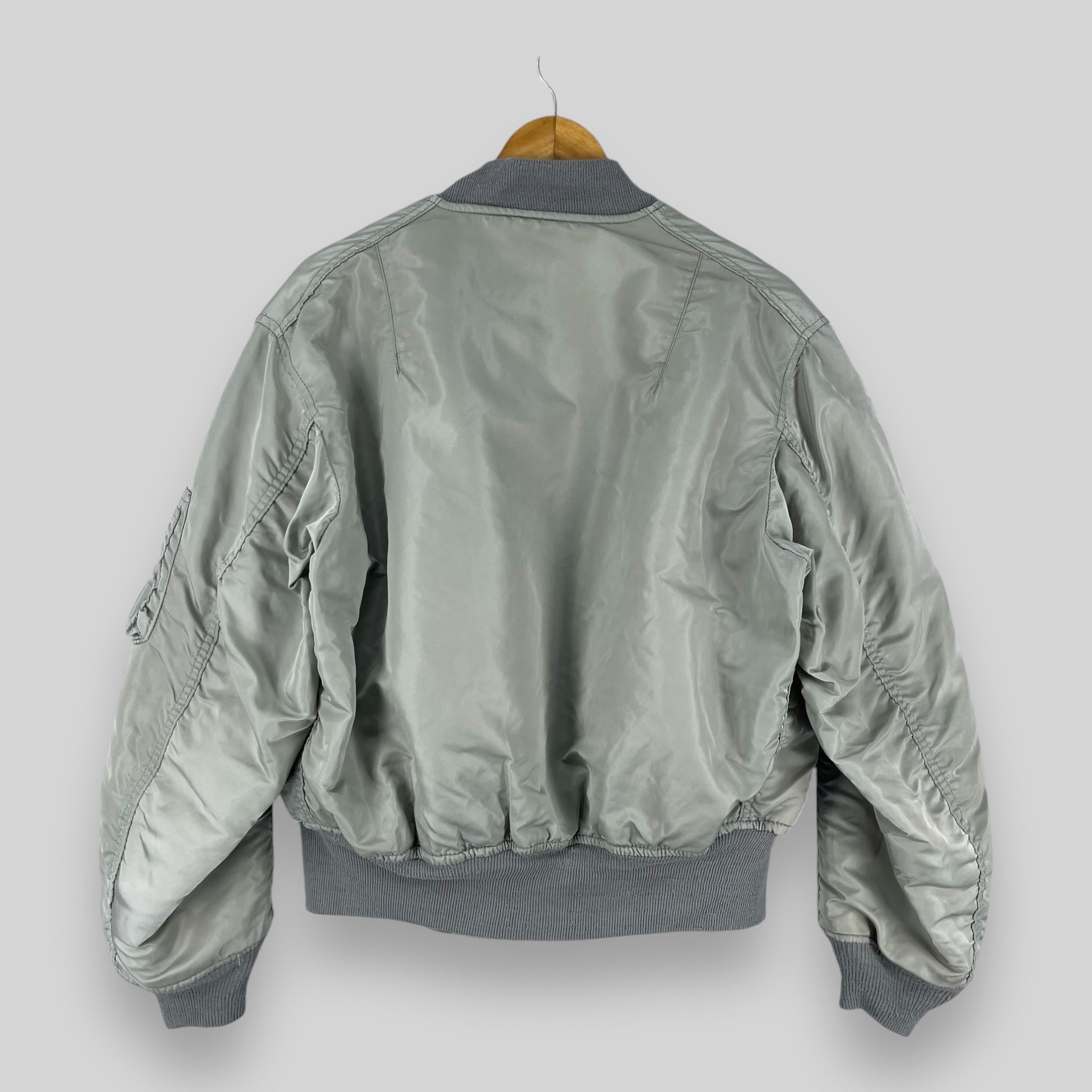 Alpha Industries Vintage 1980s ALPHA INDUSTRIES Ma-1 Bomber Flight Jacket Size US L / EU 52-54 / 3 - 8 Thumbnail