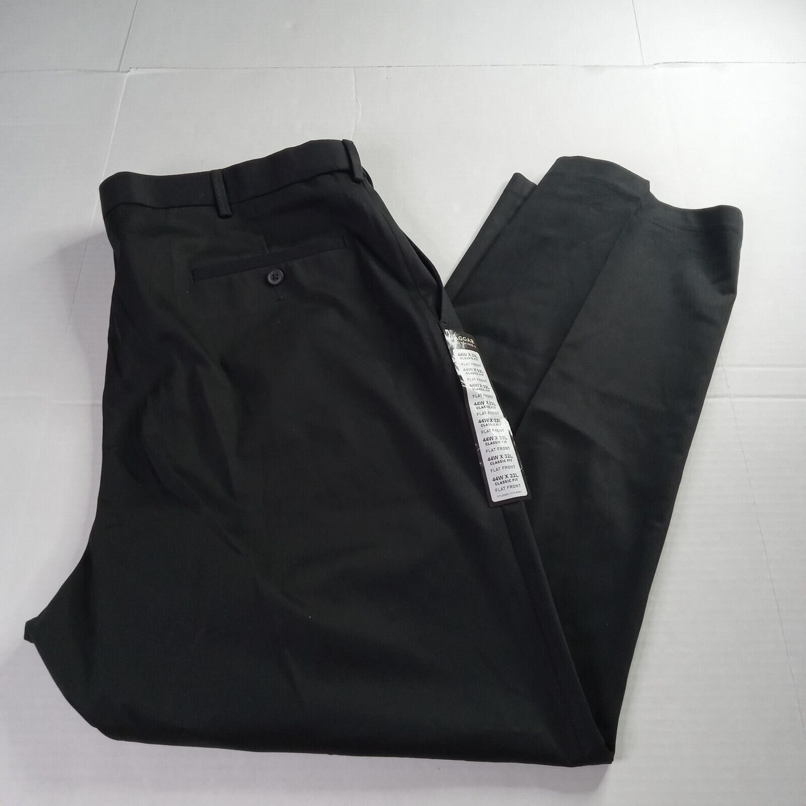 Haggar Haggar Premium No Iron Khakis Men's 44x32 Black Classic Fit Size US 44 / EU 60 - 1 Thumbnail