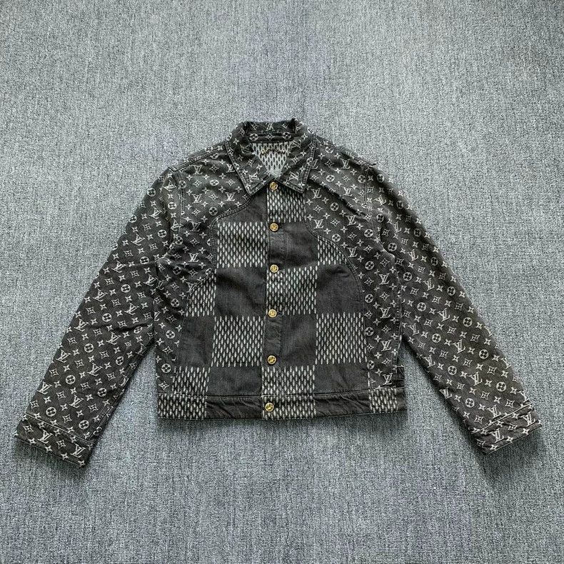 Louis Vuitton Louis Vuitton Black presbyopic full-print denim jacket Size US M / EU 48-50 / 2 - 1 Thumbnail
