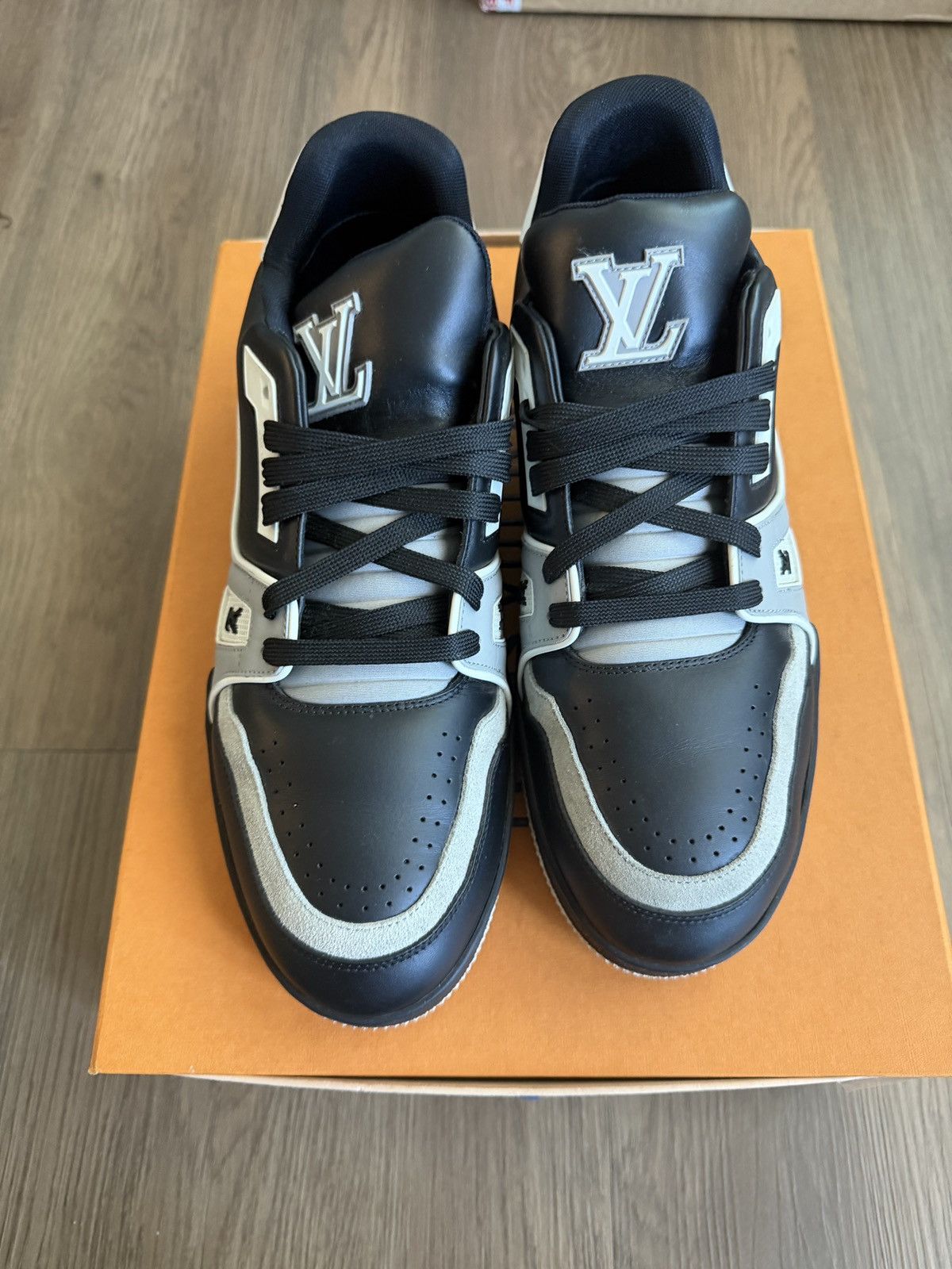 Louis Vuitton LV Trainer Size US 8.5 / EU 41-42 - 2 Thumbnail