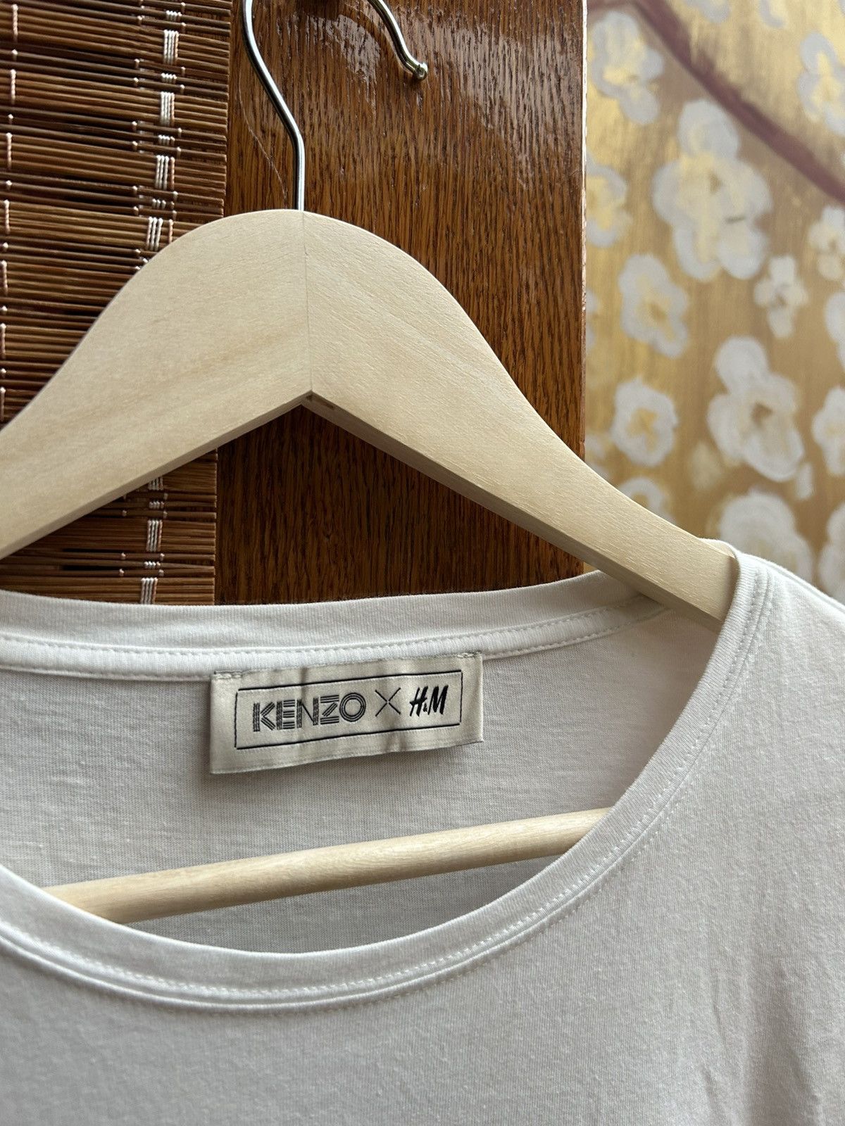 H&M × Kenzo Kenzo Jungle X H&M Embroidered Tiger Logo White Tee Size XS Size XS / US 0-2 / IT 36-38 - 4 Thumbnail