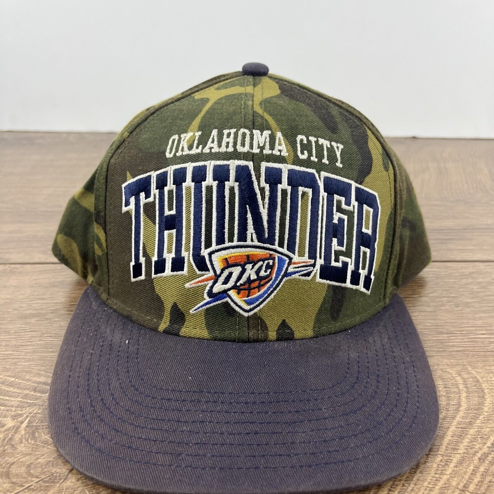 Adidas Oklahoma City Thunder Snapback Hat Camo Green Hat Adjustable Size ONE SIZE - 7 Thumbnail