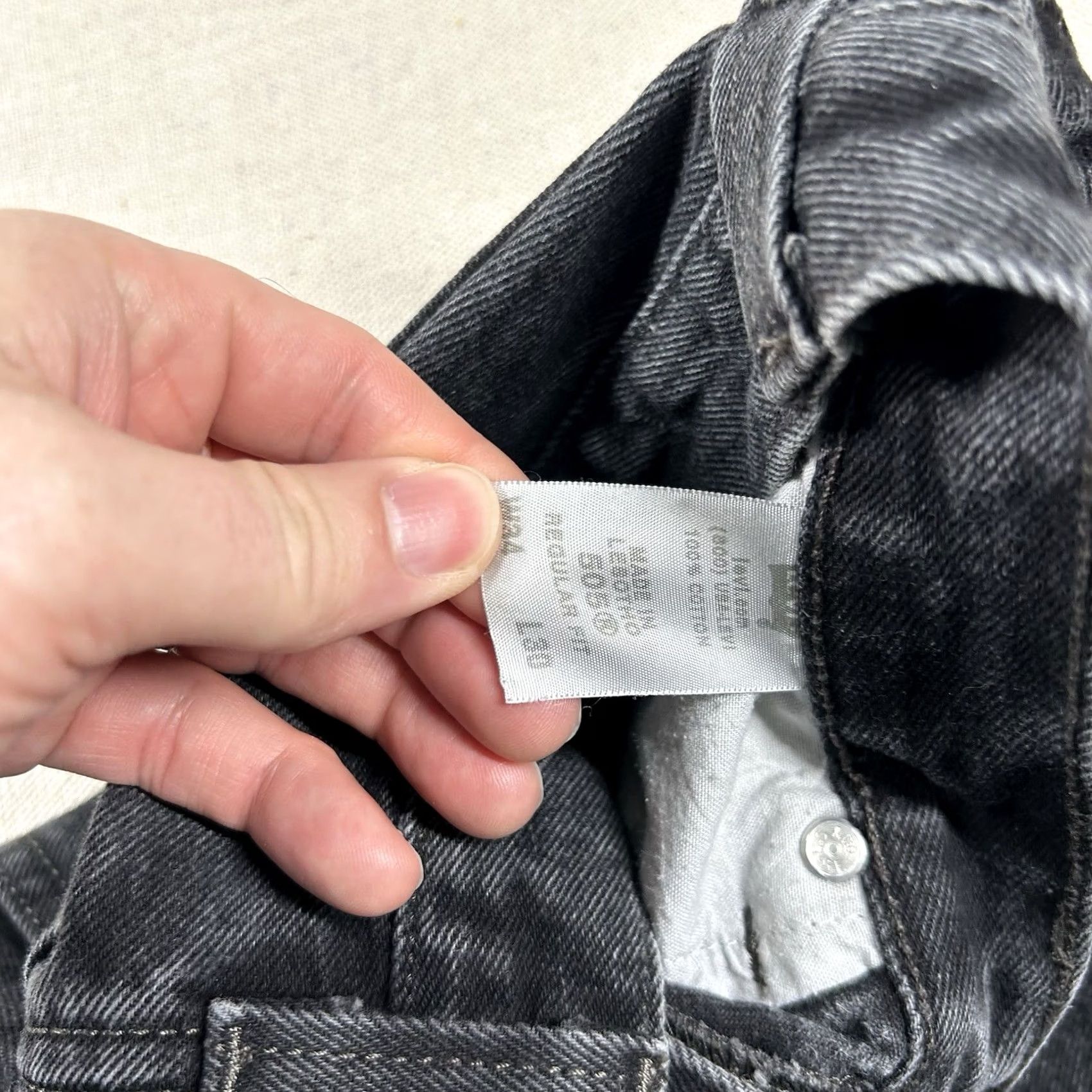Levi's VINTAGE Levis 505 Jeans Mens Regular Fit Charcoal 34x30 29 Inseam 90s Y2K Denim Cotton Jeans Size US 34 / EU 50 - 6 Thumbnail