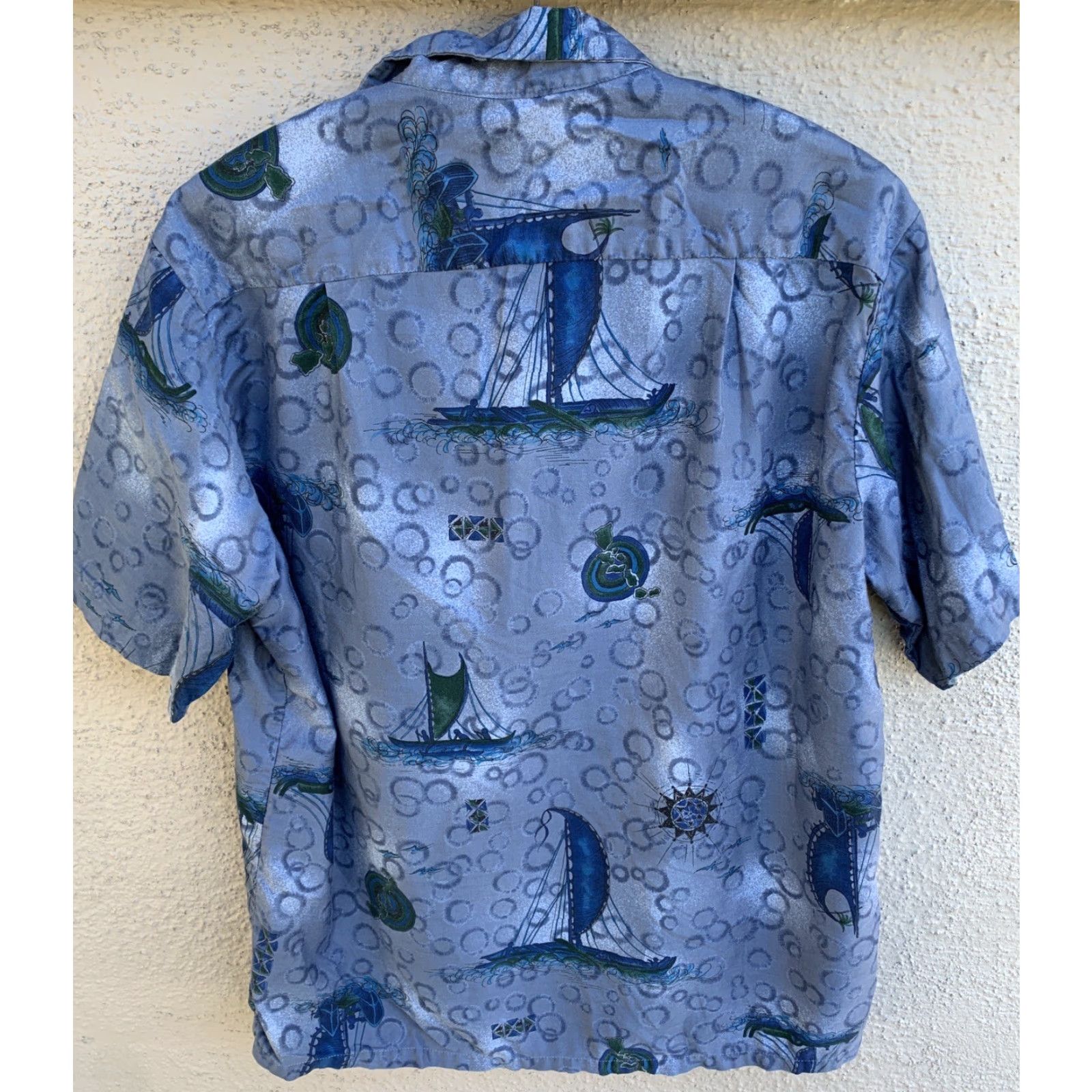 ALOHAS VINTAGE Tropicana Hawaiian Shirt Short Sleeve L Blue Loop Collar Aloha Tiki Made In Honolulu Hawaii Tropicana Look: Sportswear/Beach Size US L / EU 52-54 / 3 - 6 Thumbnail