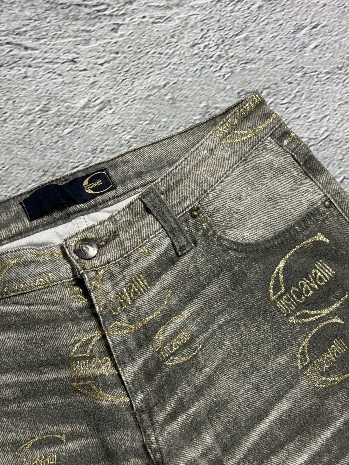Roberto Cavalli Just Cavalli flared jeans monogram fullprint Y2K washer Size 27" / US 4 / IT 40 - 12 Thumbnail