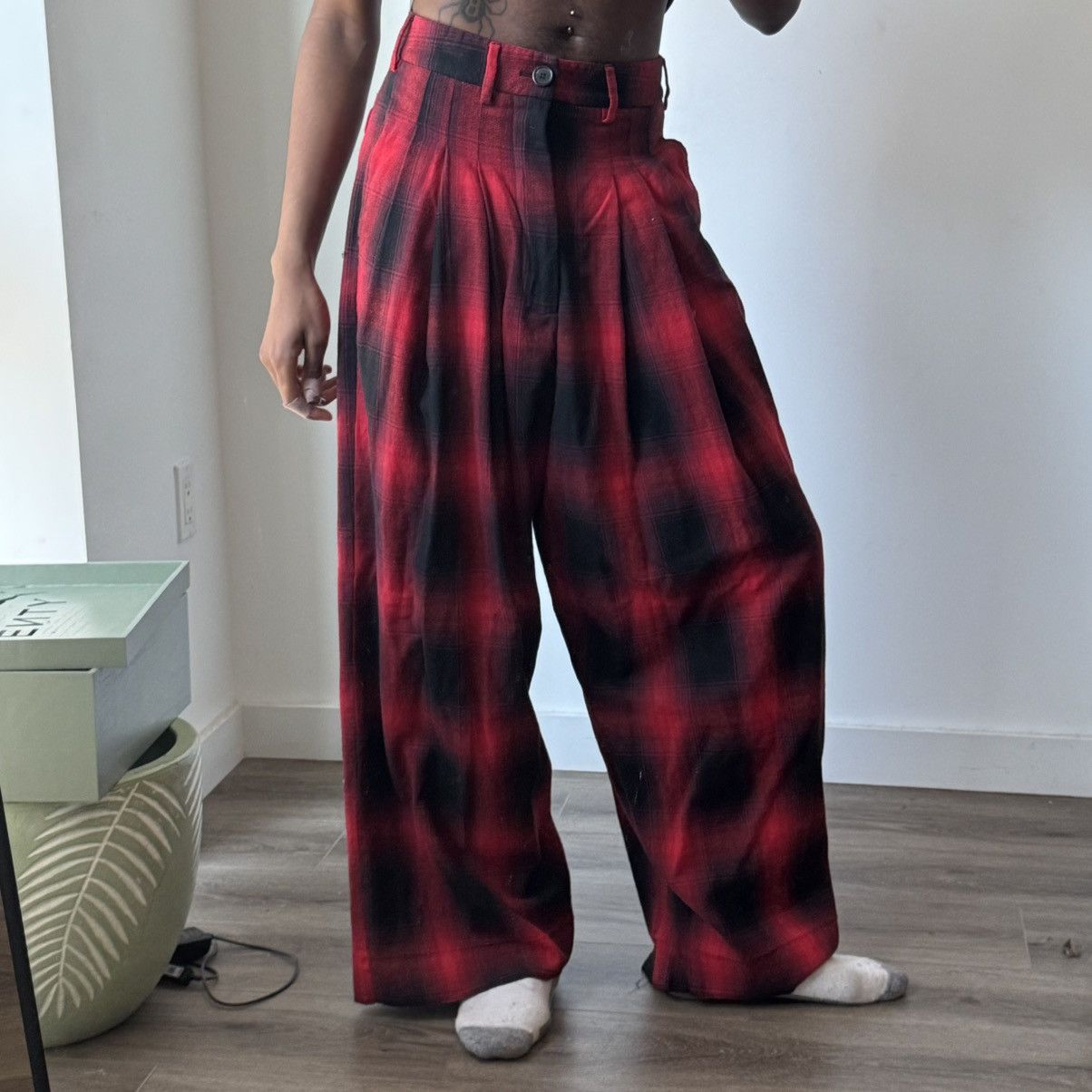 LUU DAN Luu dan Plaid Pleated trousers Size US 30 / EU 46 - 1 Thumbnail