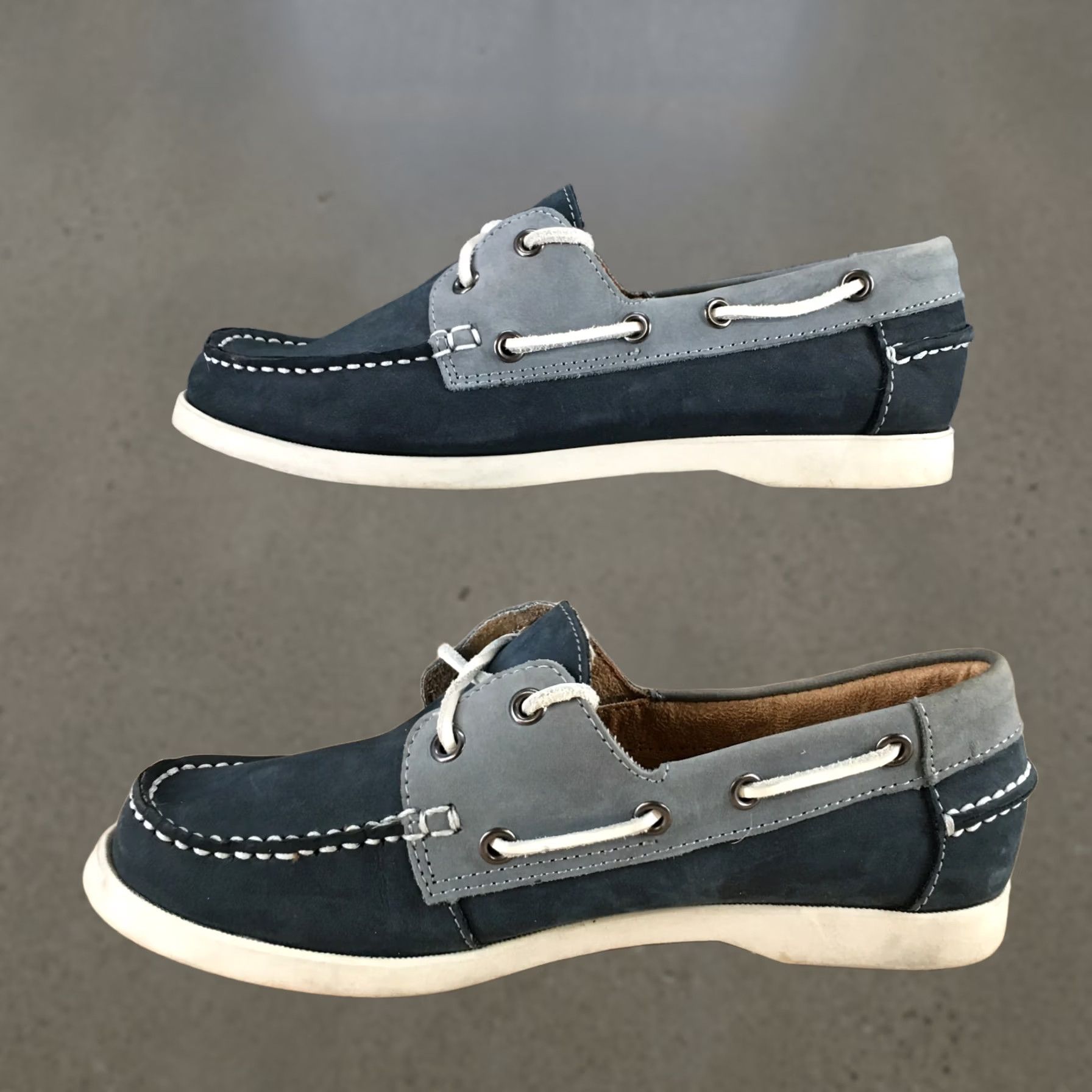 Vintage White Mountain Shoes Womens 7.5M Boat Blue Leather Lace Up Low Top Casual Flats Shoes Size M / US 6-8 / IT 42-44 - 1 Thumbnail