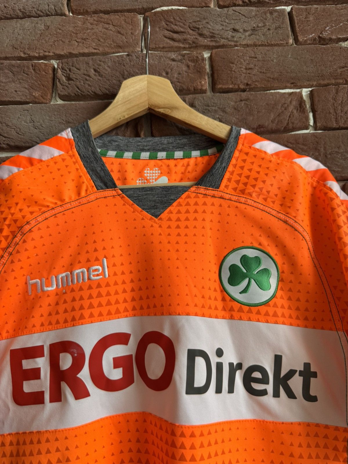 Vintage Greuther Furth Hummel 3rd Kit 2013 Football Jersey German Size US M / EU 48-50 / 2 - 4 Thumbnail
