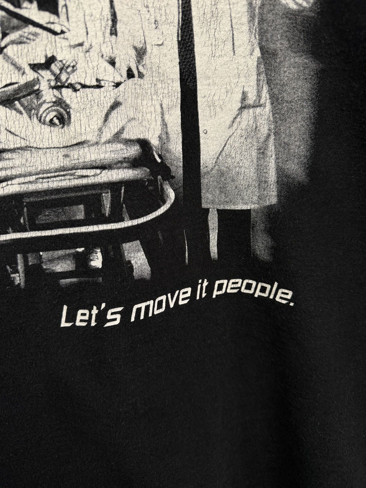 Fruit Of The Loom 🇺🇸 Vintage 1996 ER Movie Warner Bros Let’s Move it People Tee Size US L / EU 52-54 / 3 - 6 Thumbnail