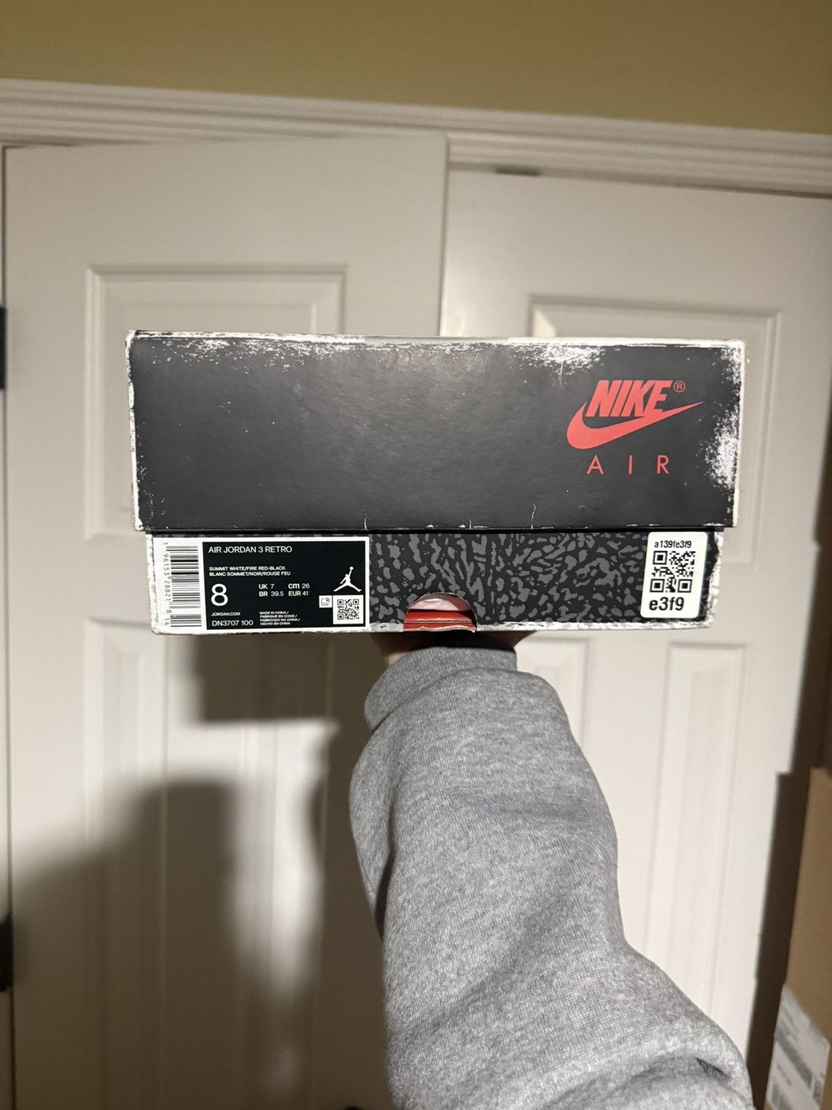 Nike Jordan 3 White Cement Reimagined Size US 8 / EU 41 - 8 Thumbnail