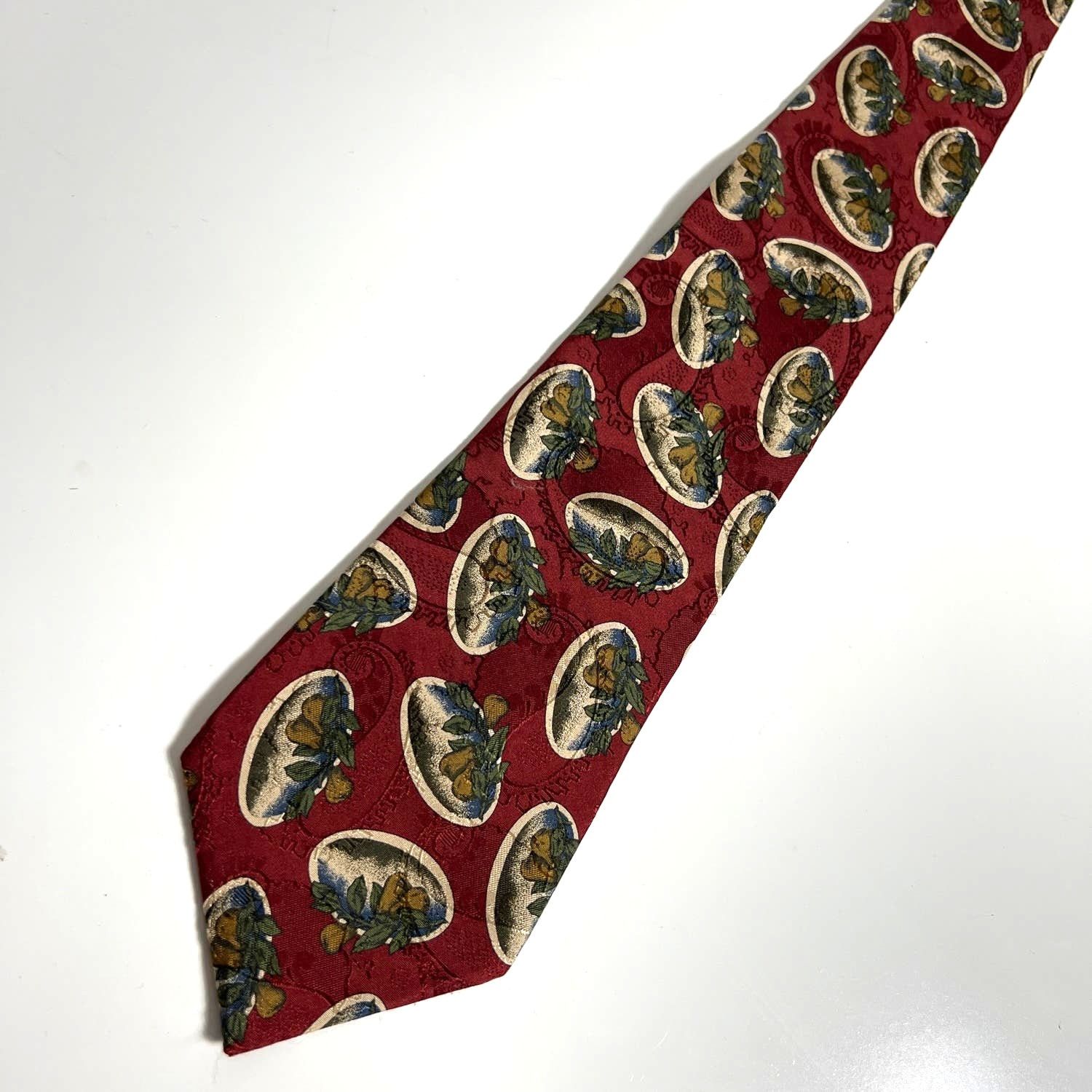 Burberry Burberrys Of London Men's Tie USA Made Red 100% Silk Vintage Size ONE SIZE - 6 Thumbnail