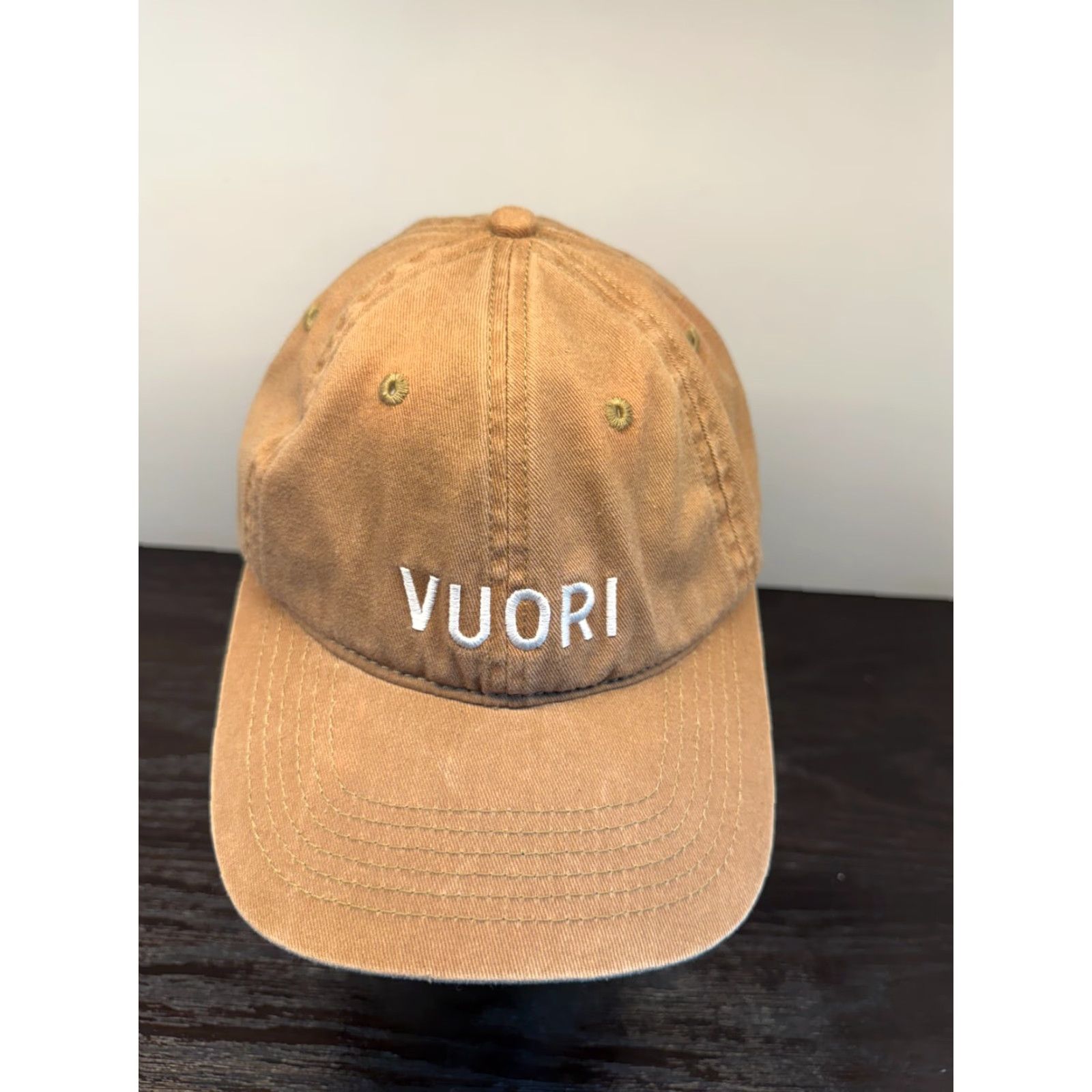 Vuori VUORI Men Beige Twill Strapback Cap One Size Adjustable Hat Baseball Cap Cap Size ONE SIZE - 2 Thumbnail
