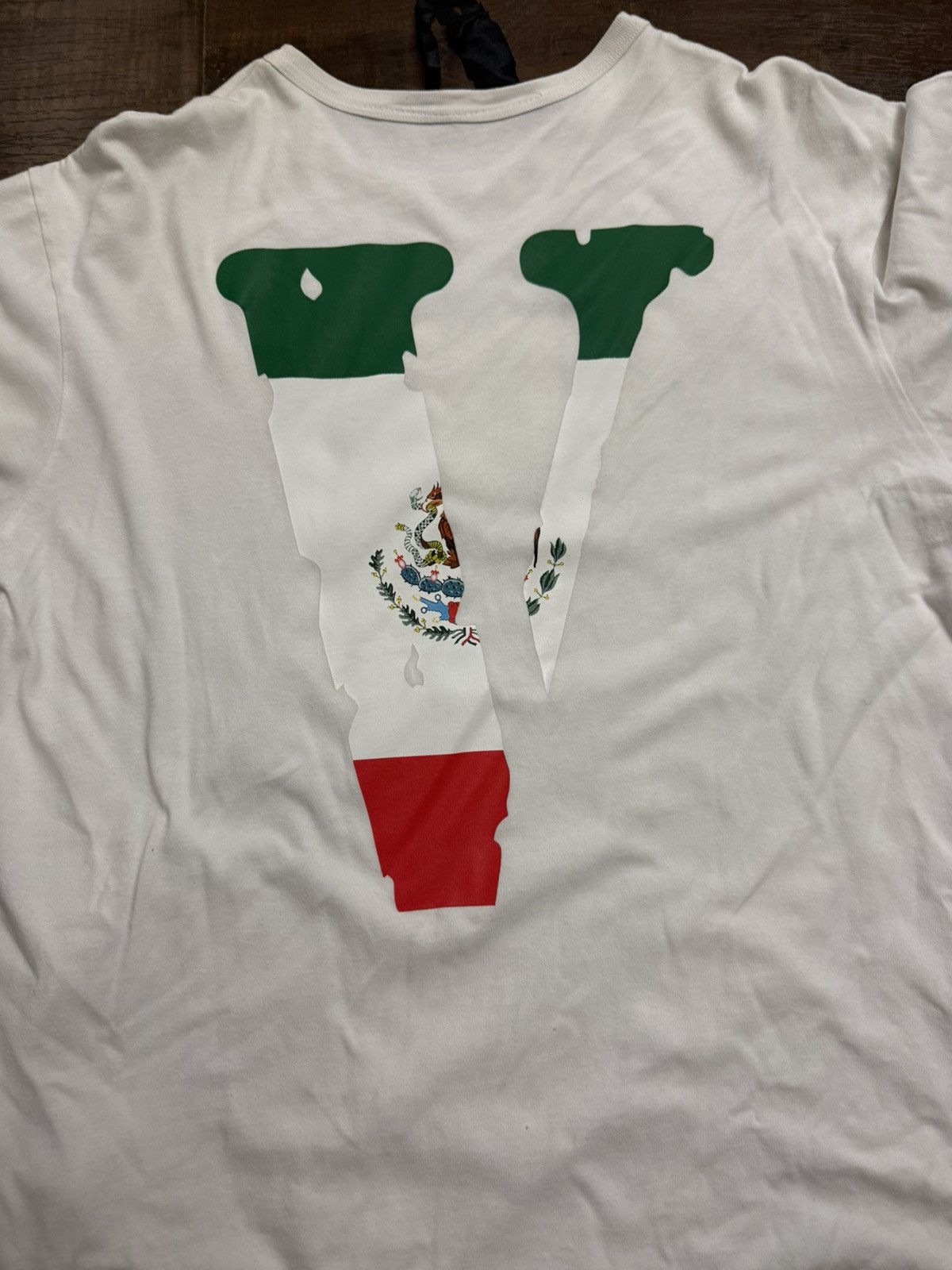 Vlone White Mexico vlone RARE Size US L / EU 52-54 / 3 - 3 Thumbnail