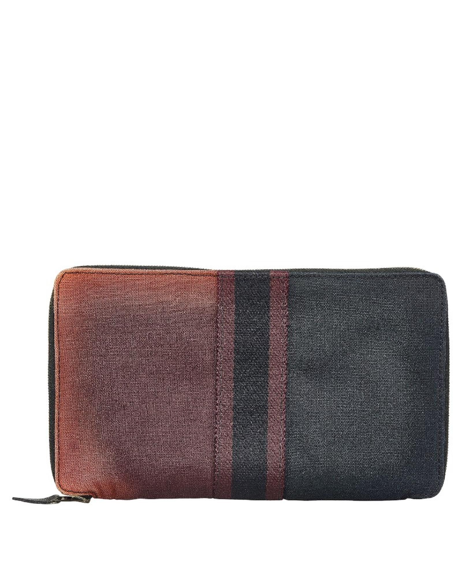 image of Hermes Black Toile Fourre Tout Gm Wallet In Ab Condition, Women's