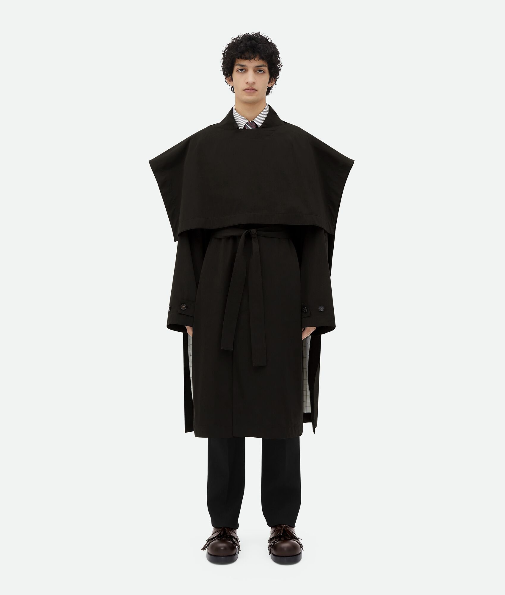 Bottega Veneta o1w1db10825 Cotton Silk Cape With Check Lining in Off Black Size US S / EU 44-46 / 1 - 4 Thumbnail