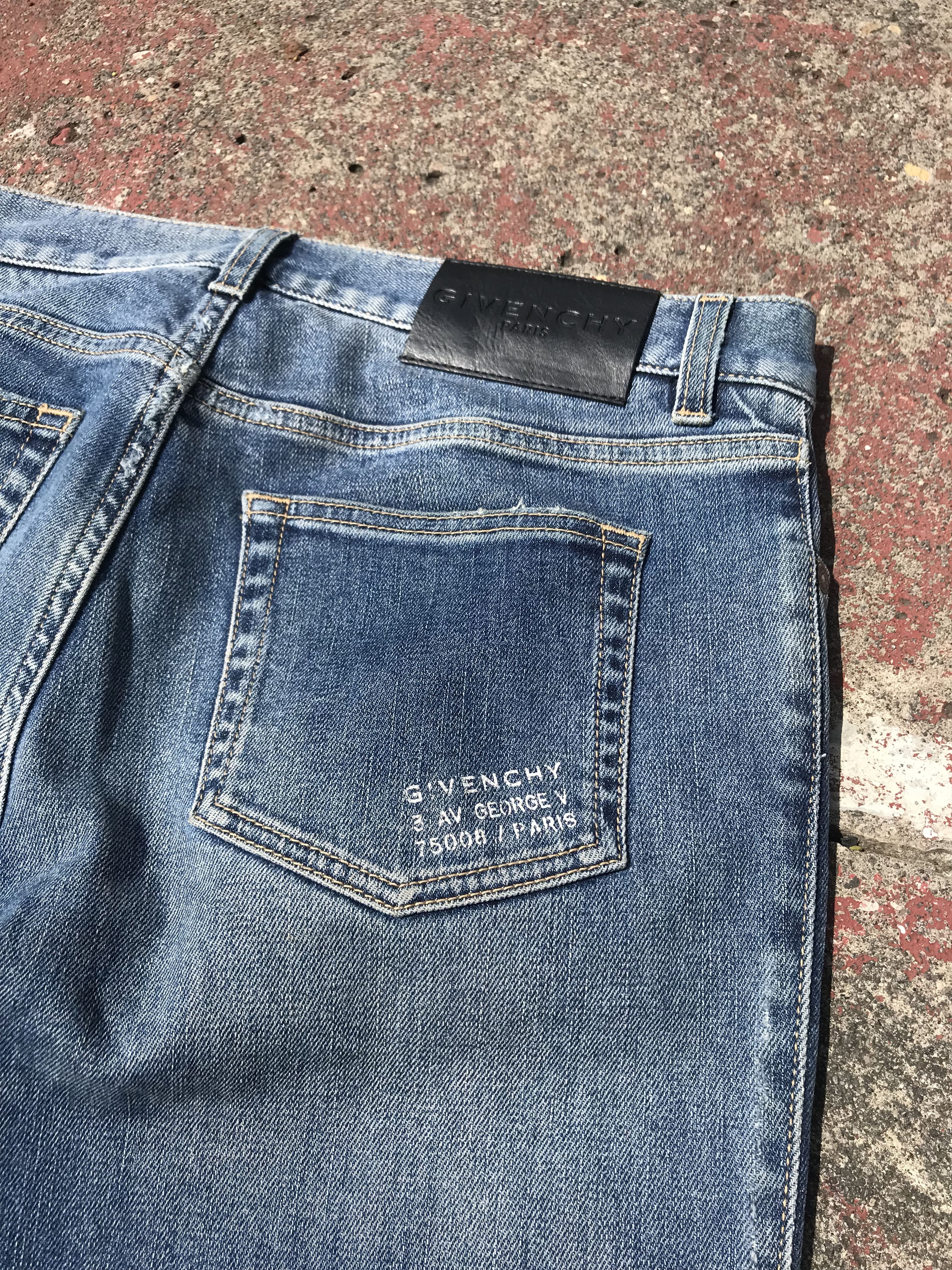 Givenchy × Hedi Slimane Givenchy 3 AV GEORGE V 75008 / PARIS Size US 30 / EU 46 - 2 Thumbnail