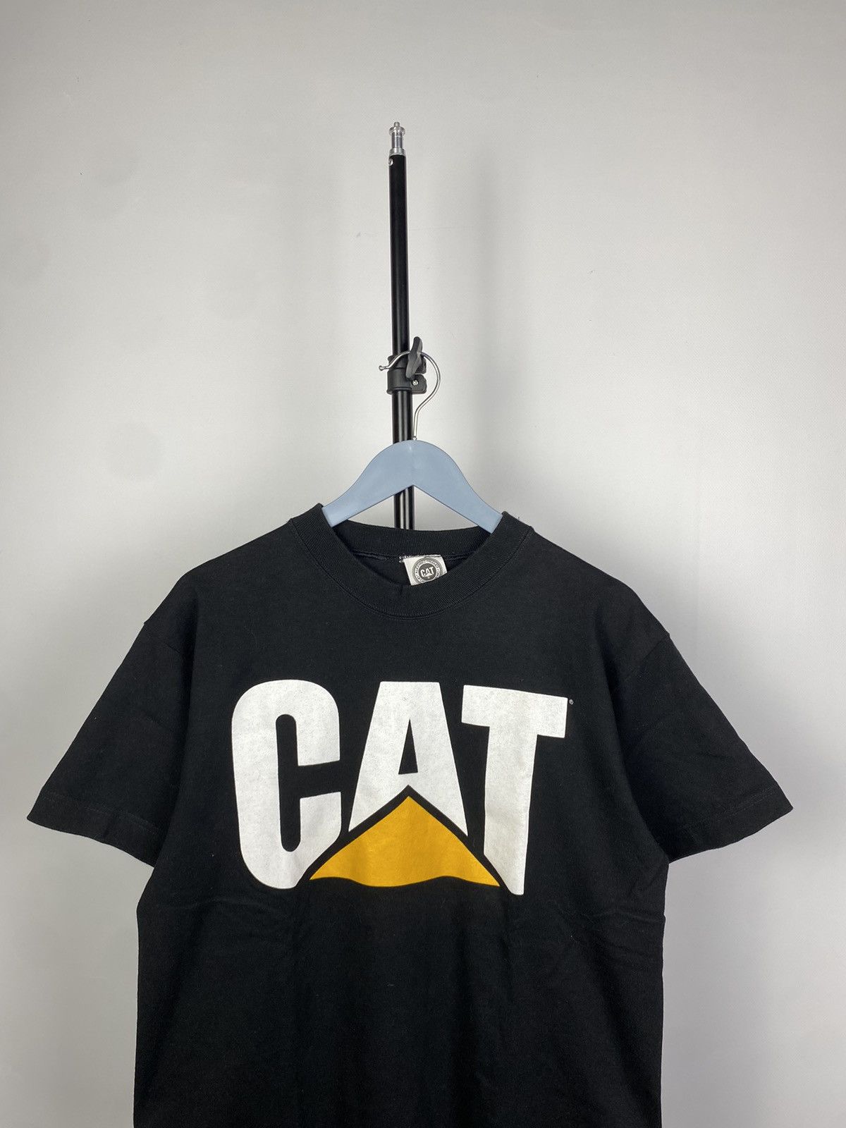 Vintage Vintage 90's Caterpillar CAT Big Logo USA Tee Shirt Size US M / EU 48-50 / 2 - 2 Thumbnail