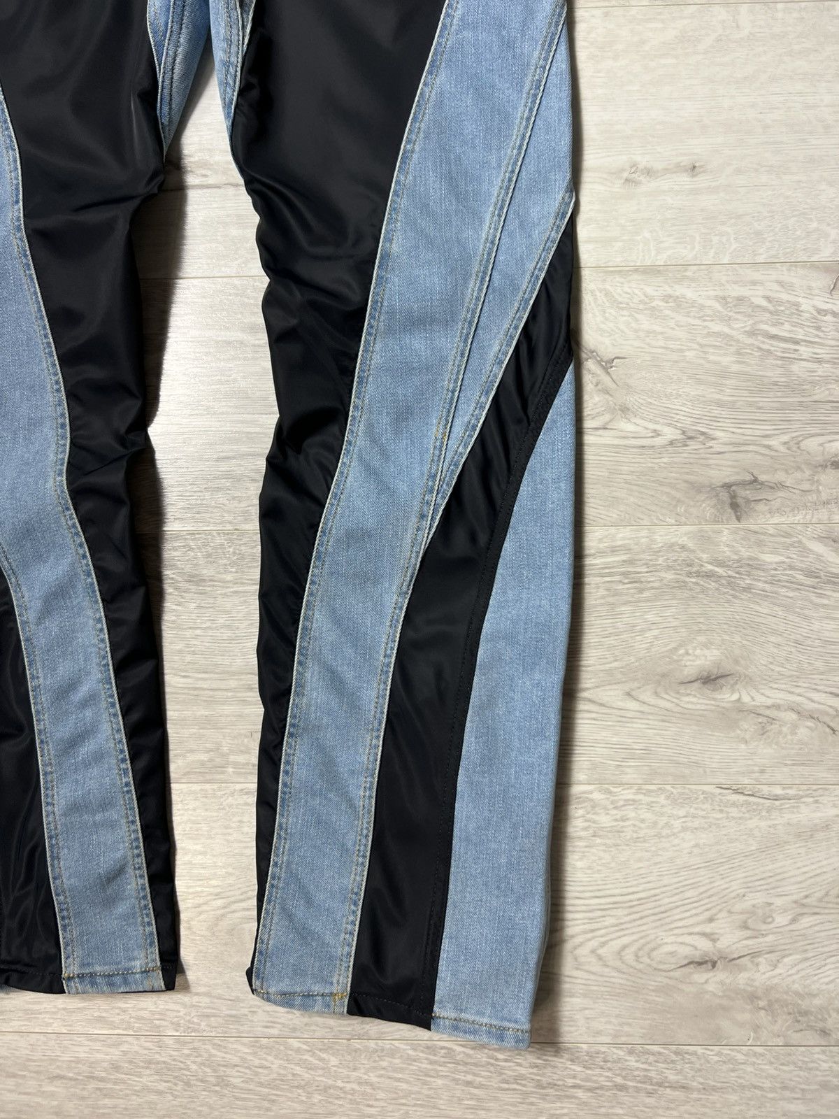 H&M × Mugler Thierry Mugler x HM Blue Spiral Panel Jeans Mens Denim Pants Size US 34 / EU 50 - 5 Thumbnail