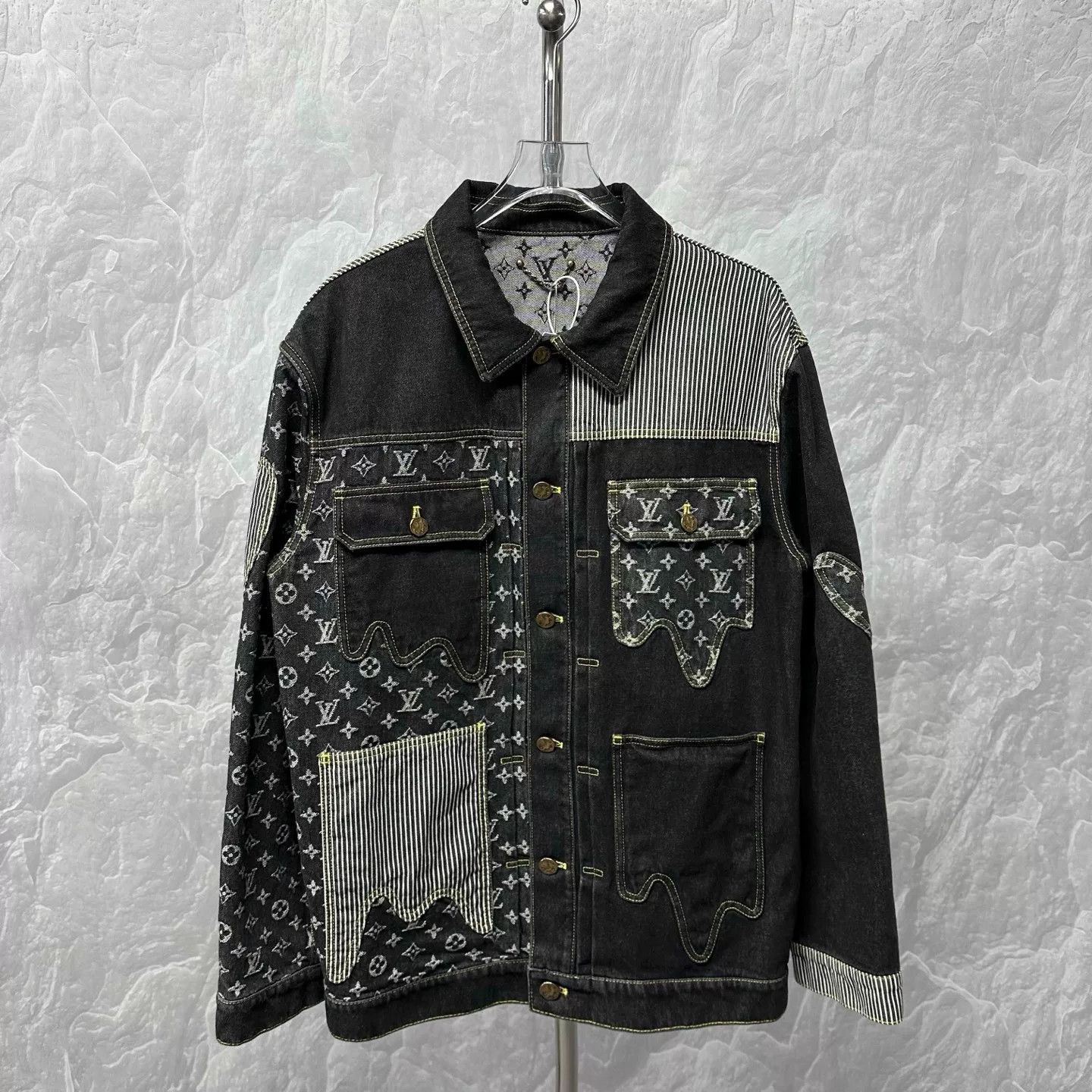 Louis Vuitton louis vuitton nigo deconstructed denim jacket Size US L / EU 52-54 / 3 - 1 Thumbnail