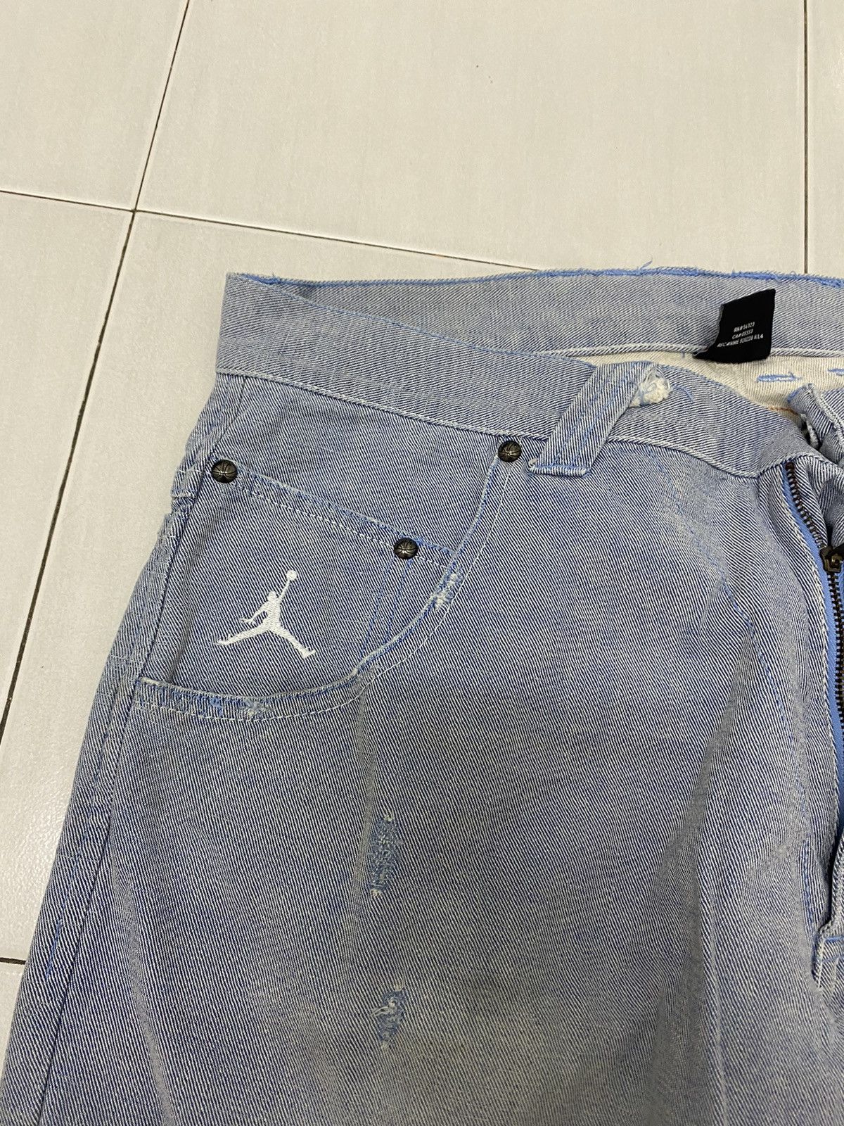 Nike Vintage Rare 2005 AIR JORDAN DENIM JEANS WITH EMBROIDERY Size US 34 / EU 50 - 4 Thumbnail