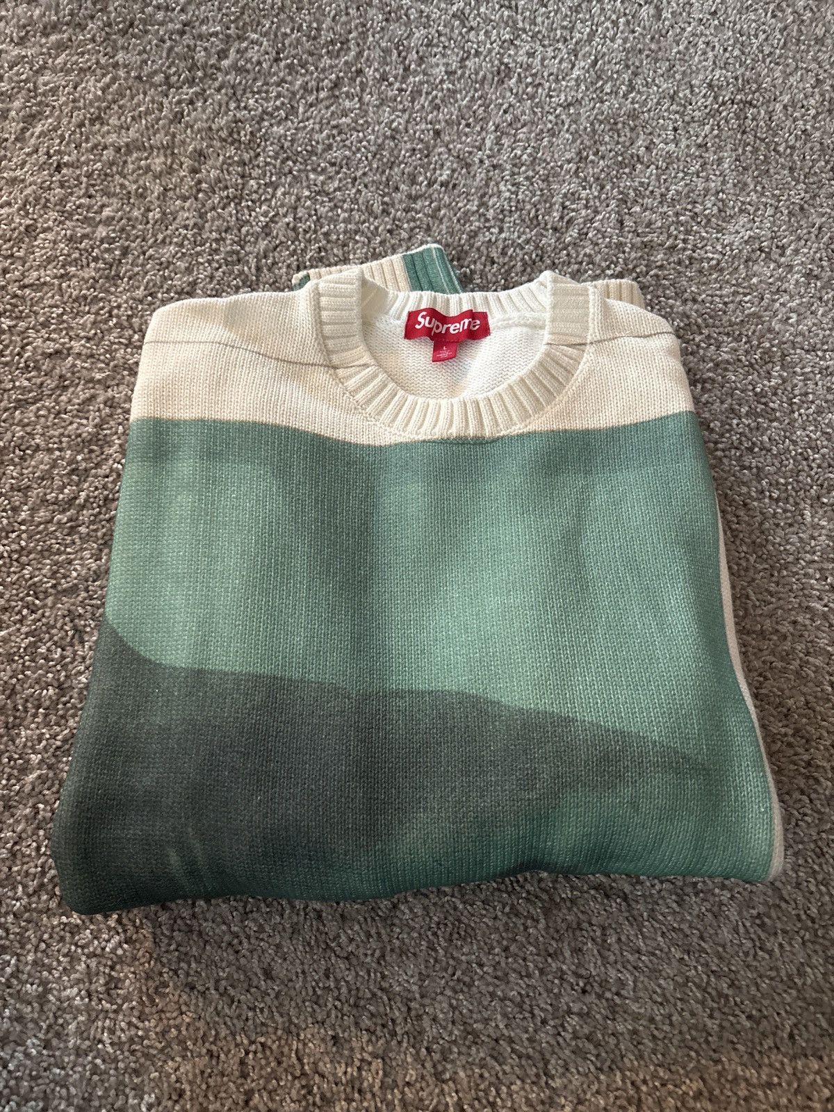 Damien Hirst × Supreme Supreme x Damien Hirst Shark Sweater Size US L / EU 52-54 / 3 - 4 Thumbnail