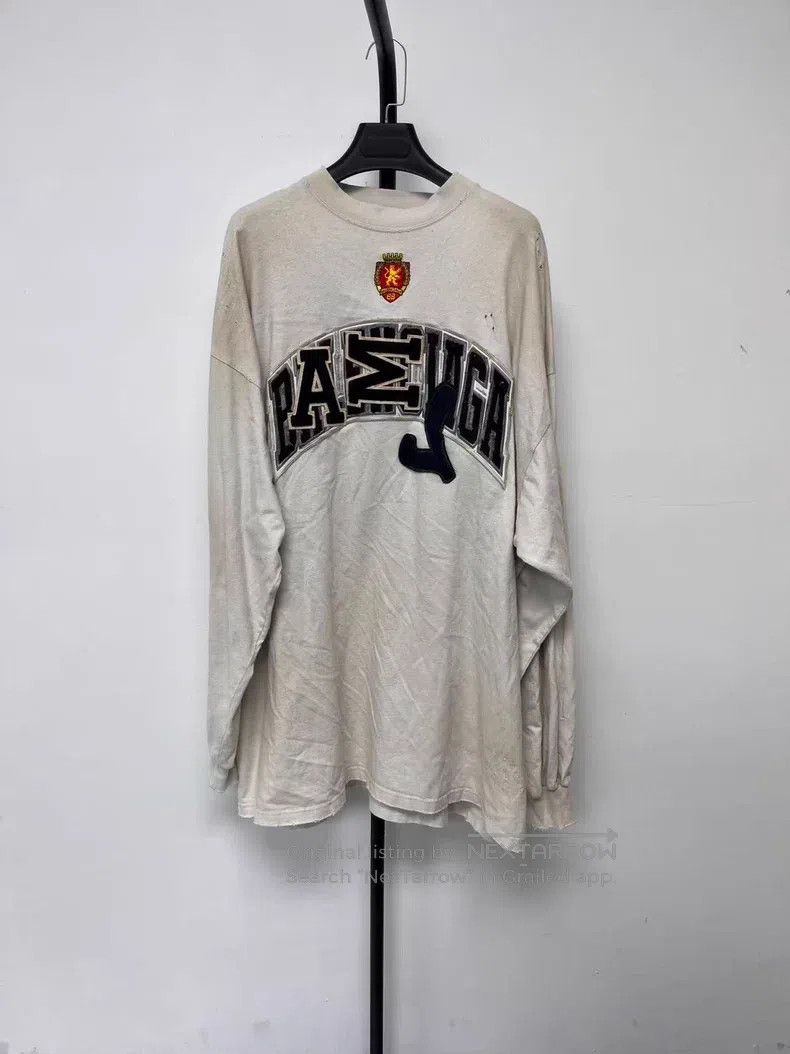Balenciaga Balenciaga Crew Neck Printed Long Sleeve T-Shirt Size US L / EU 52-54 / 3 - 1 Thumbnail