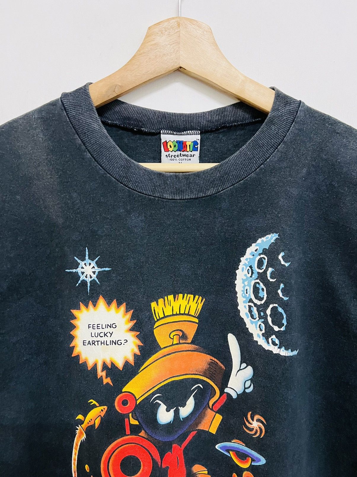 Vintage Vintage 90s Marvin The Martian Looney Tunes Tee Size US M / EU 48-50 / 2 - 5 Thumbnail