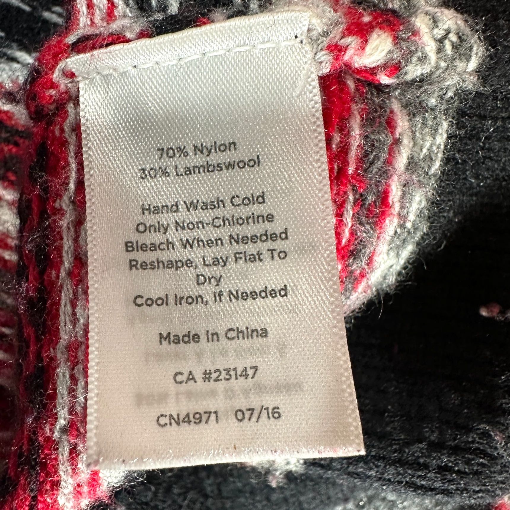 Talbots Talbots Cardigan Sweater Womens P Red Gray Black Fair Isle Lambswool Button Up Multicolor Classic Modern Knits Womens Cardigan Size S / US 4 / IT 40 - 5 Thumbnail