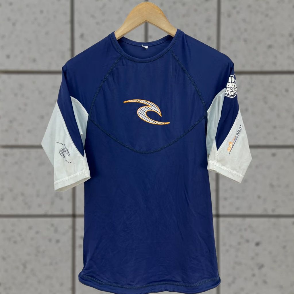 Rip Curl Rip Curl Rash Guard Surf Shirt Blue Size L Mens Size US L / EU 52-54 / 3 - 1 Thumbnail