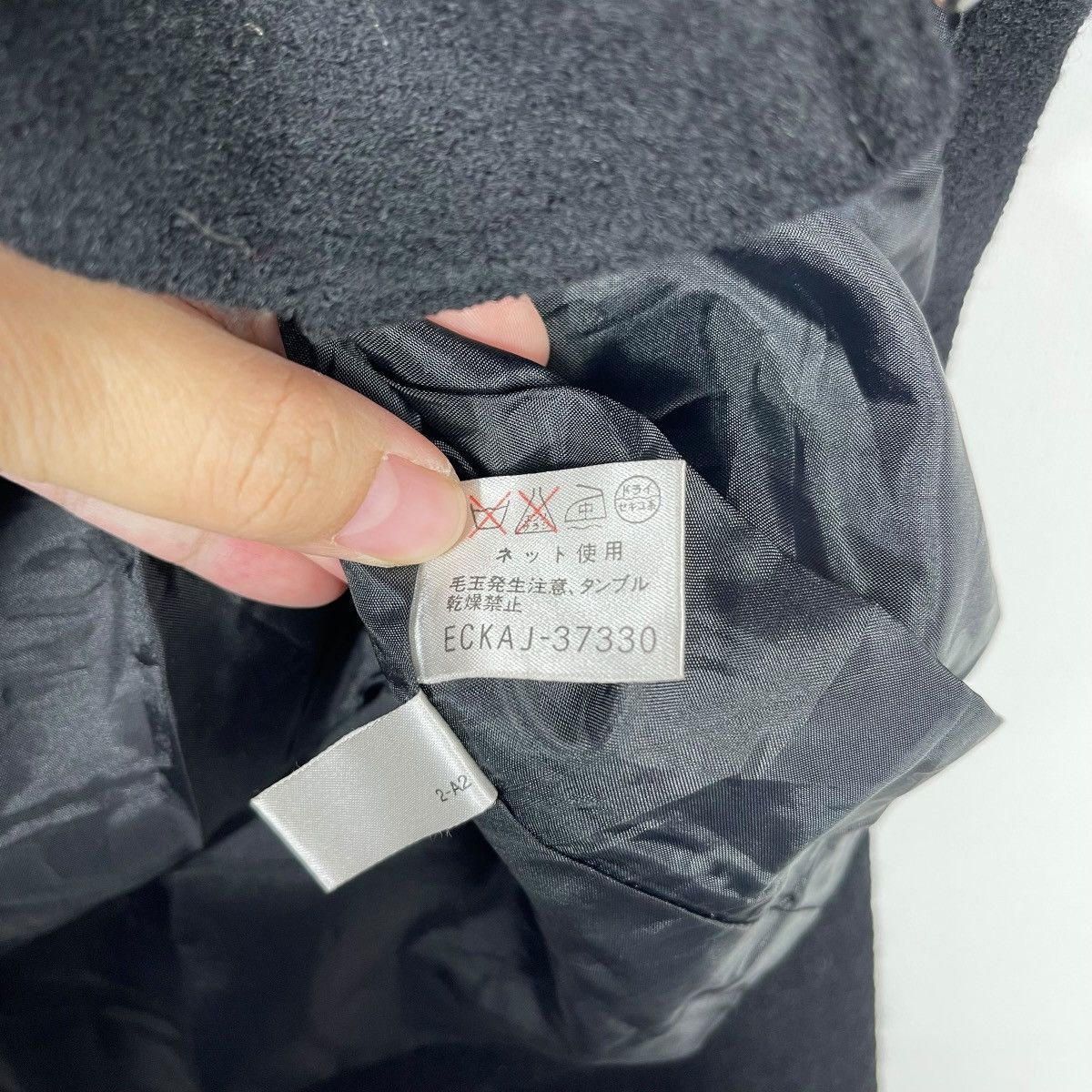 Courreges Courrèges Paris Cropped Zip Jacket Minimalist Black Wool Size S / US 4 / IT 40 - 7 Thumbnail